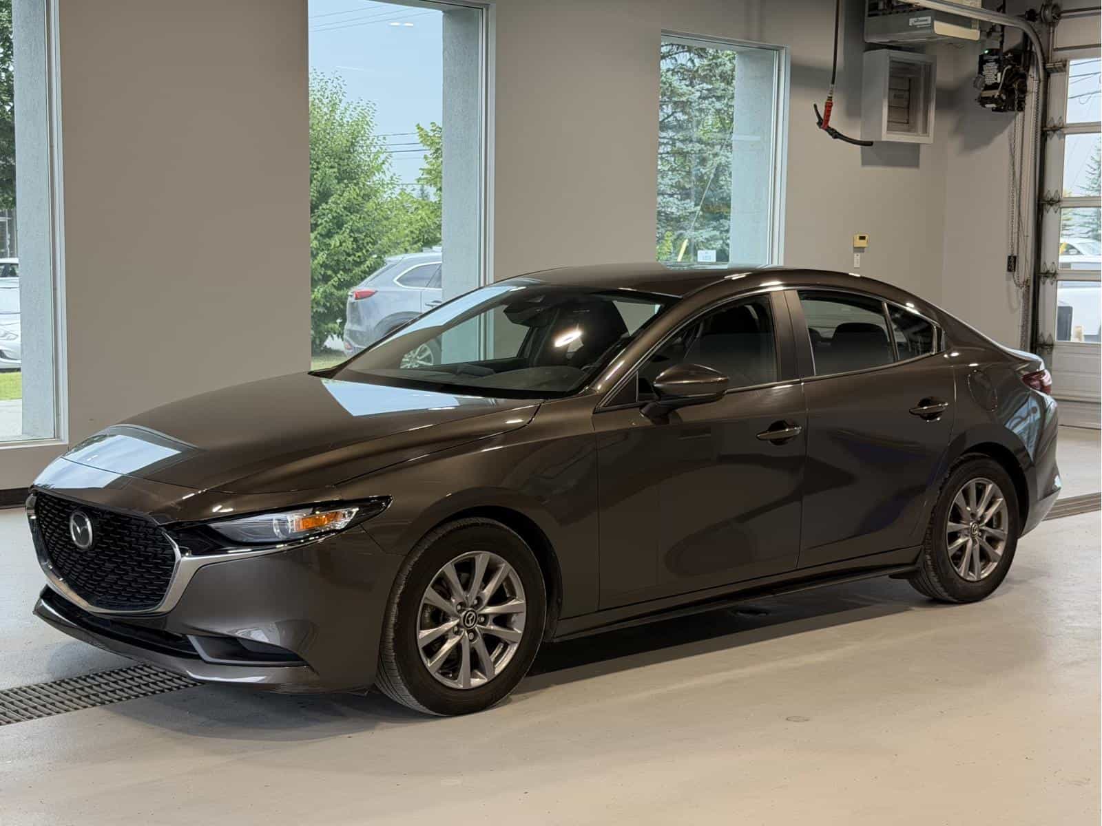 Image 1 Mazda Mazda3 GS 2021