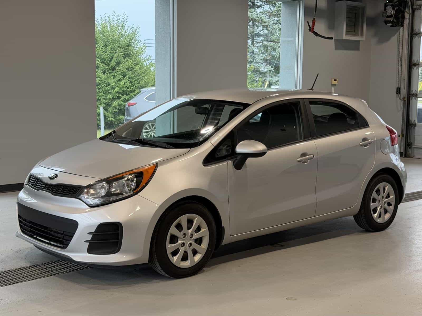 Image 1 Kia Rio LX 2017