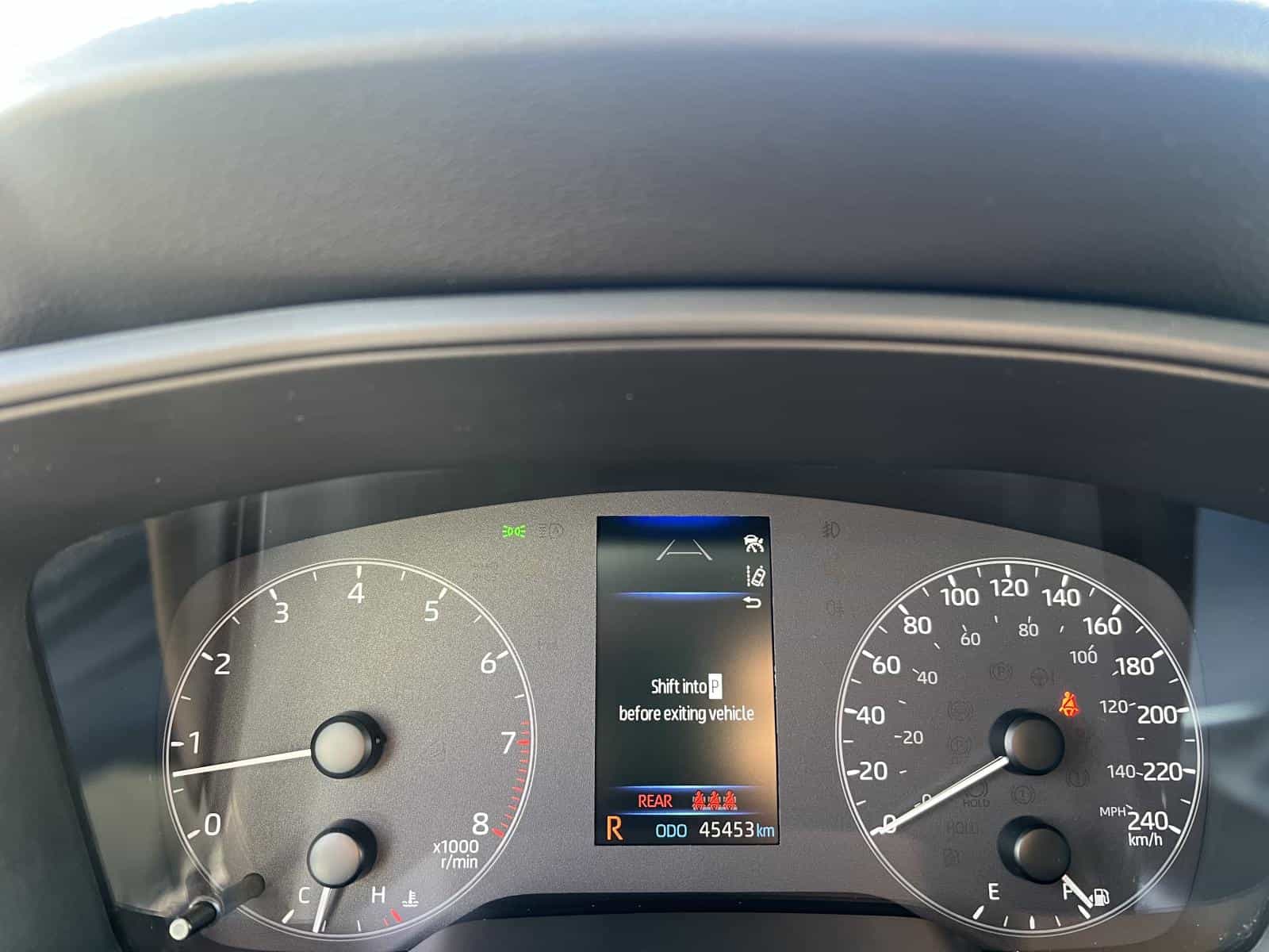 Image 24 Toyota Corolla Cross LE 2024