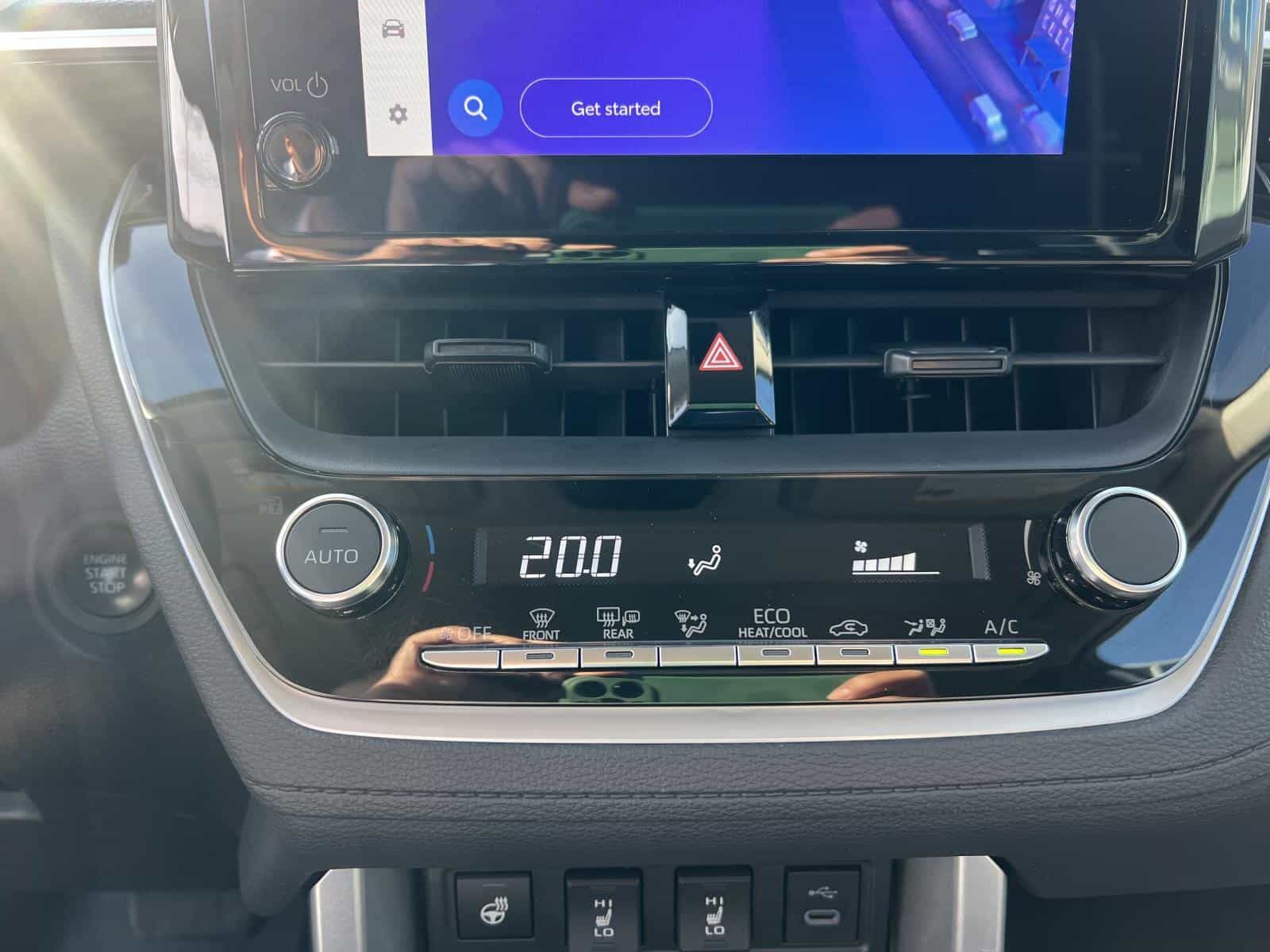 Image 26 Toyota Corolla Cross LE 2024