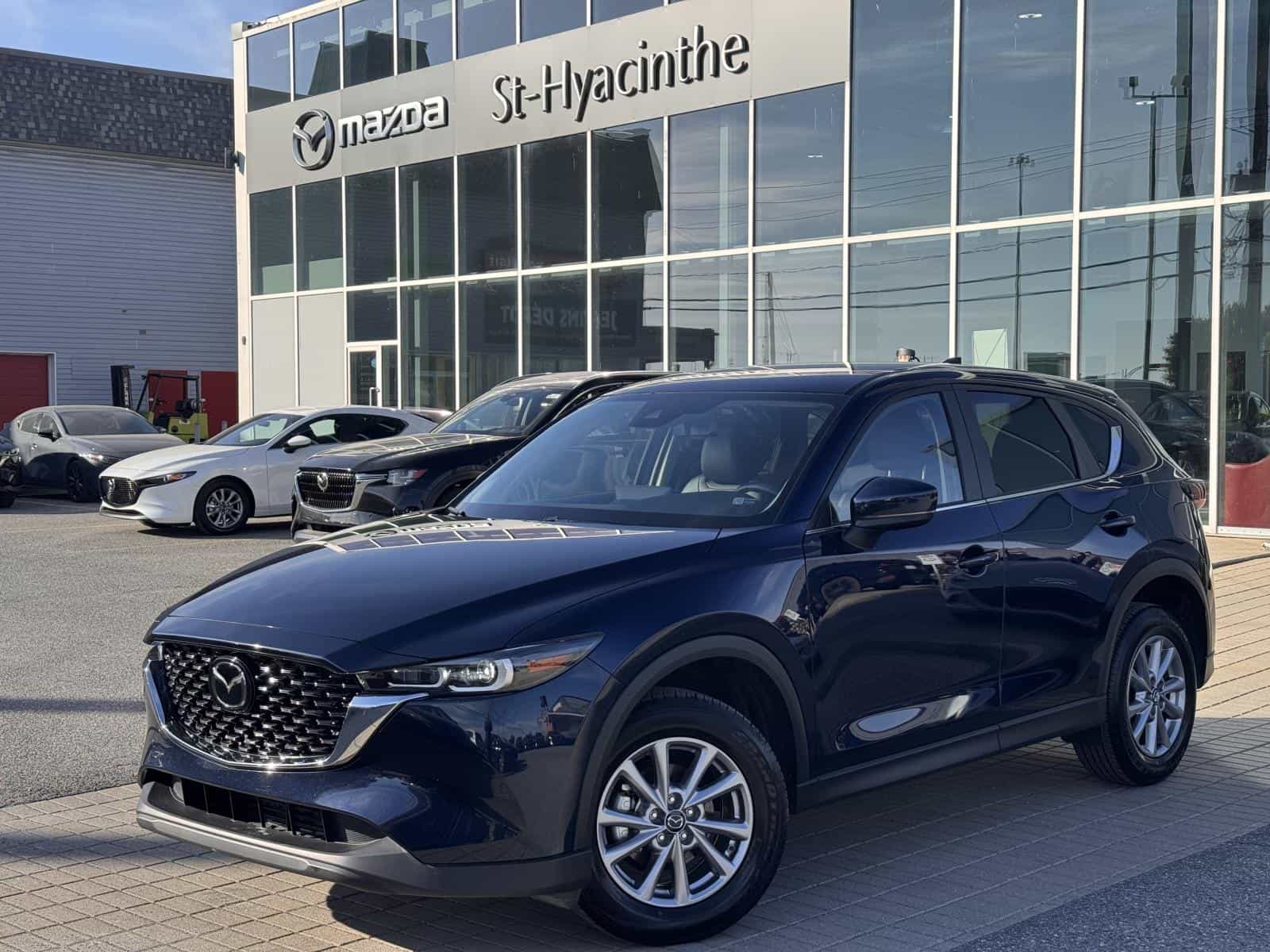 2025 Mazda CX-5 GS - Image 1