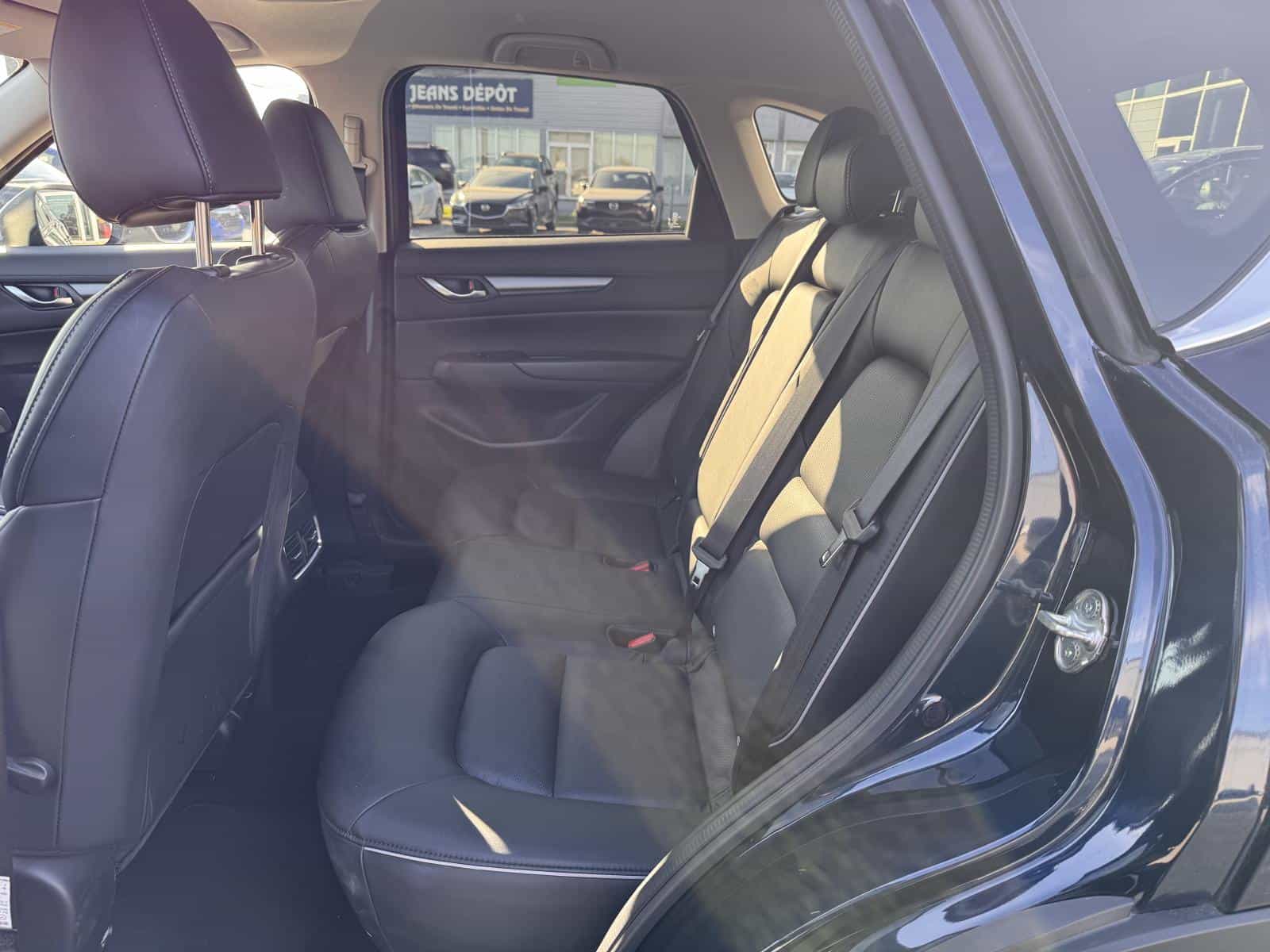 2025 Mazda CX-5 GS - Image 16