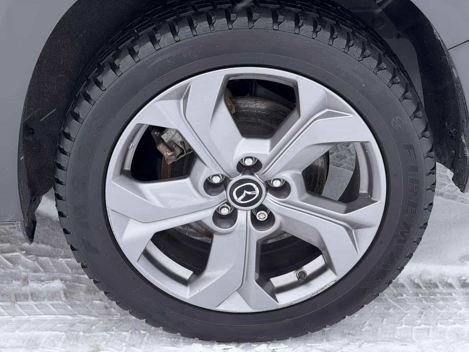 2022 Mazda MX-30 GS - Image 11