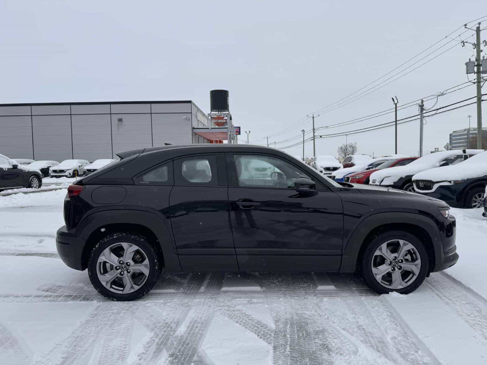 2022 Mazda MX-30 GS - Image 7