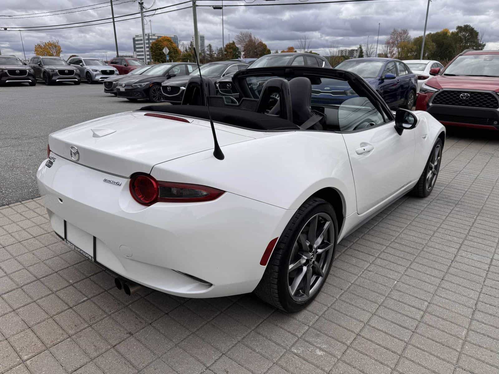 2020 Mazda MX-5 GT - Image 7