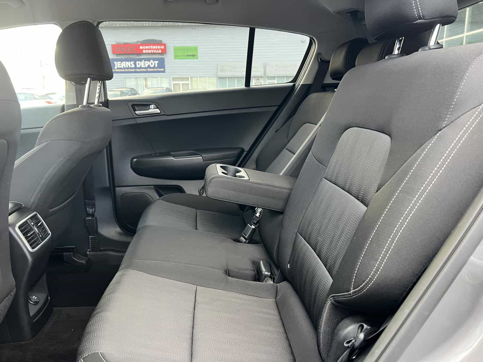 Image 14 Kia Sportage LX 2018