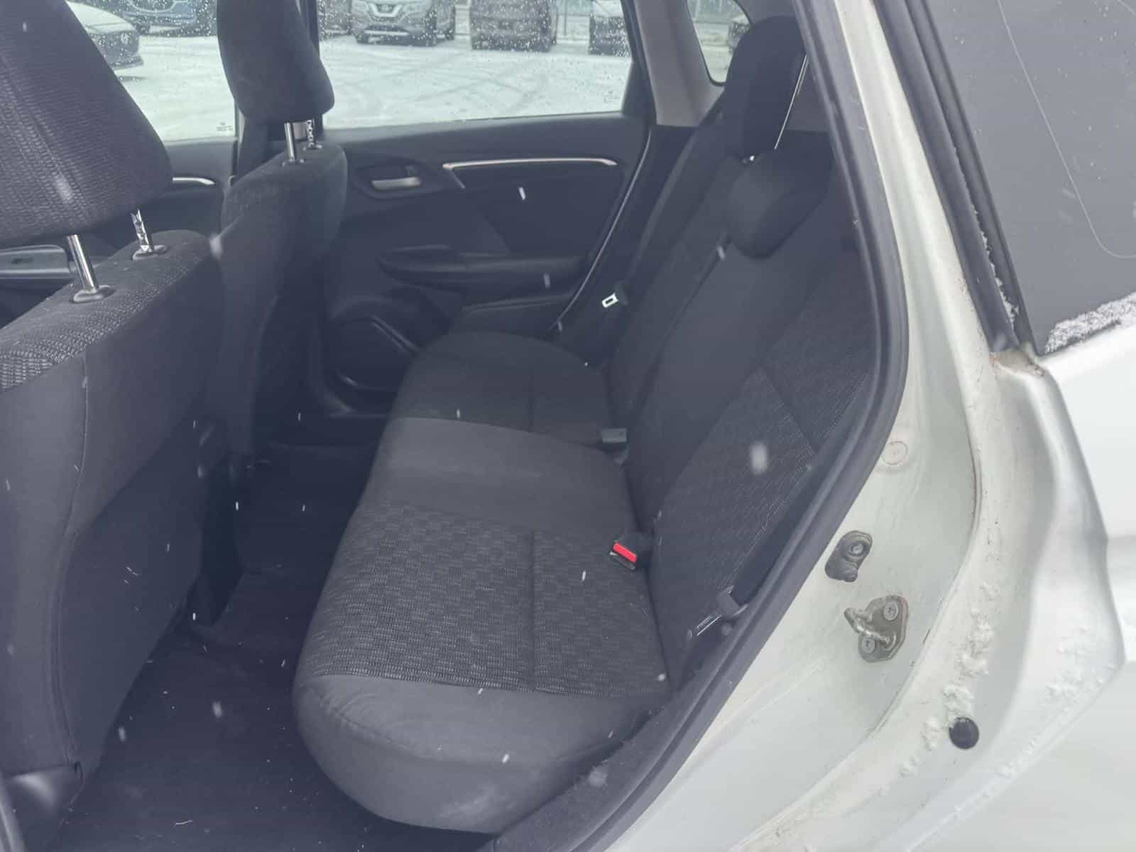 2016 Honda Fit LX - Image 15