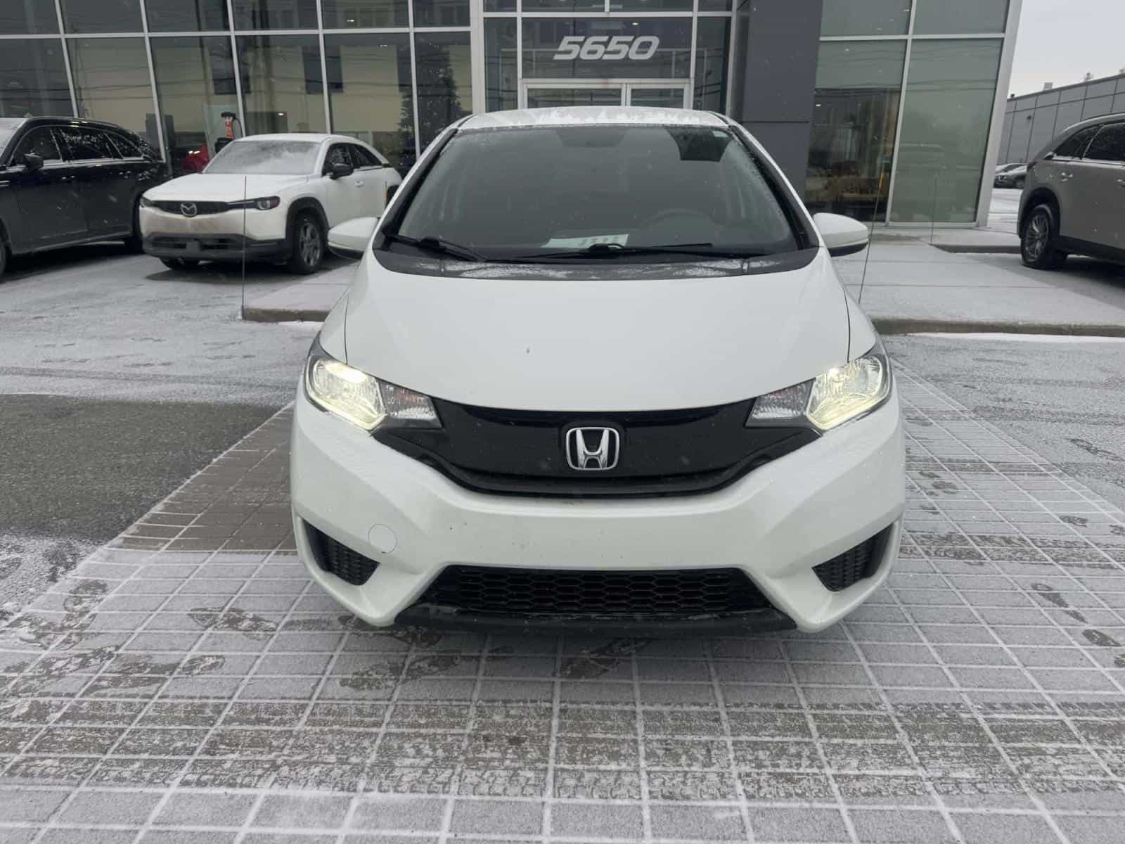 2016 Honda Fit LX - Image 11