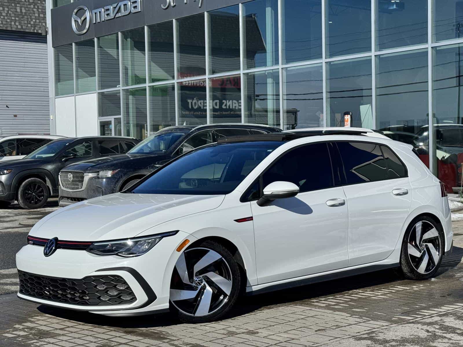 Image 1 Volkswagen GTI Base 2023