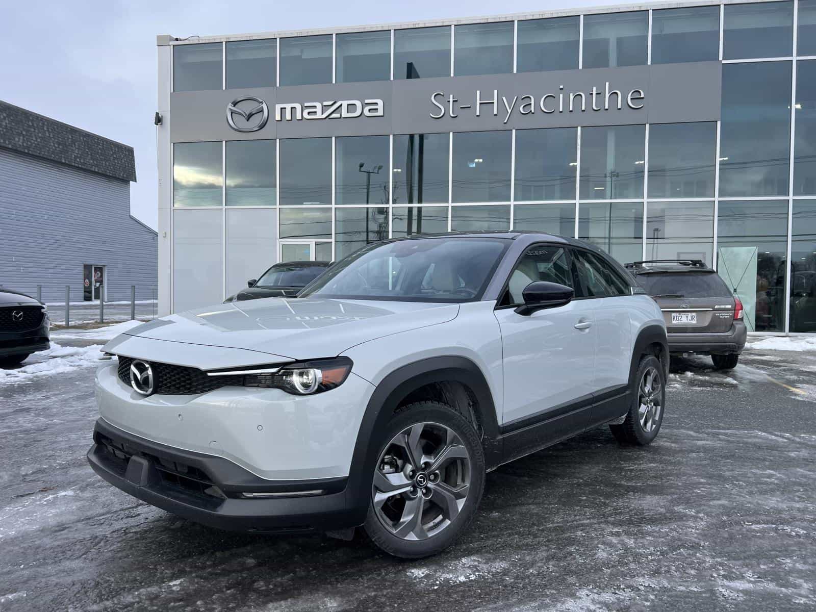 2022 Mazda MX-30 GT - Image 1