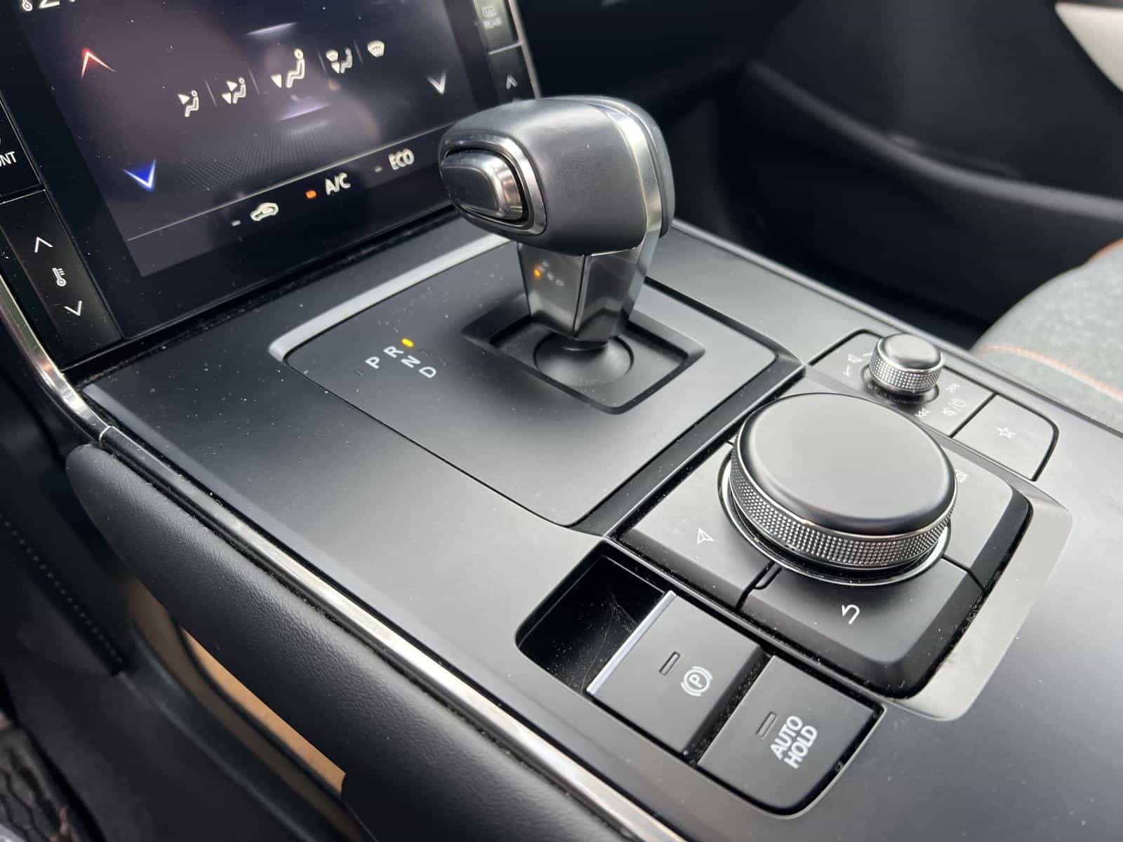 2022 Mazda MX-30 GT - Image 22