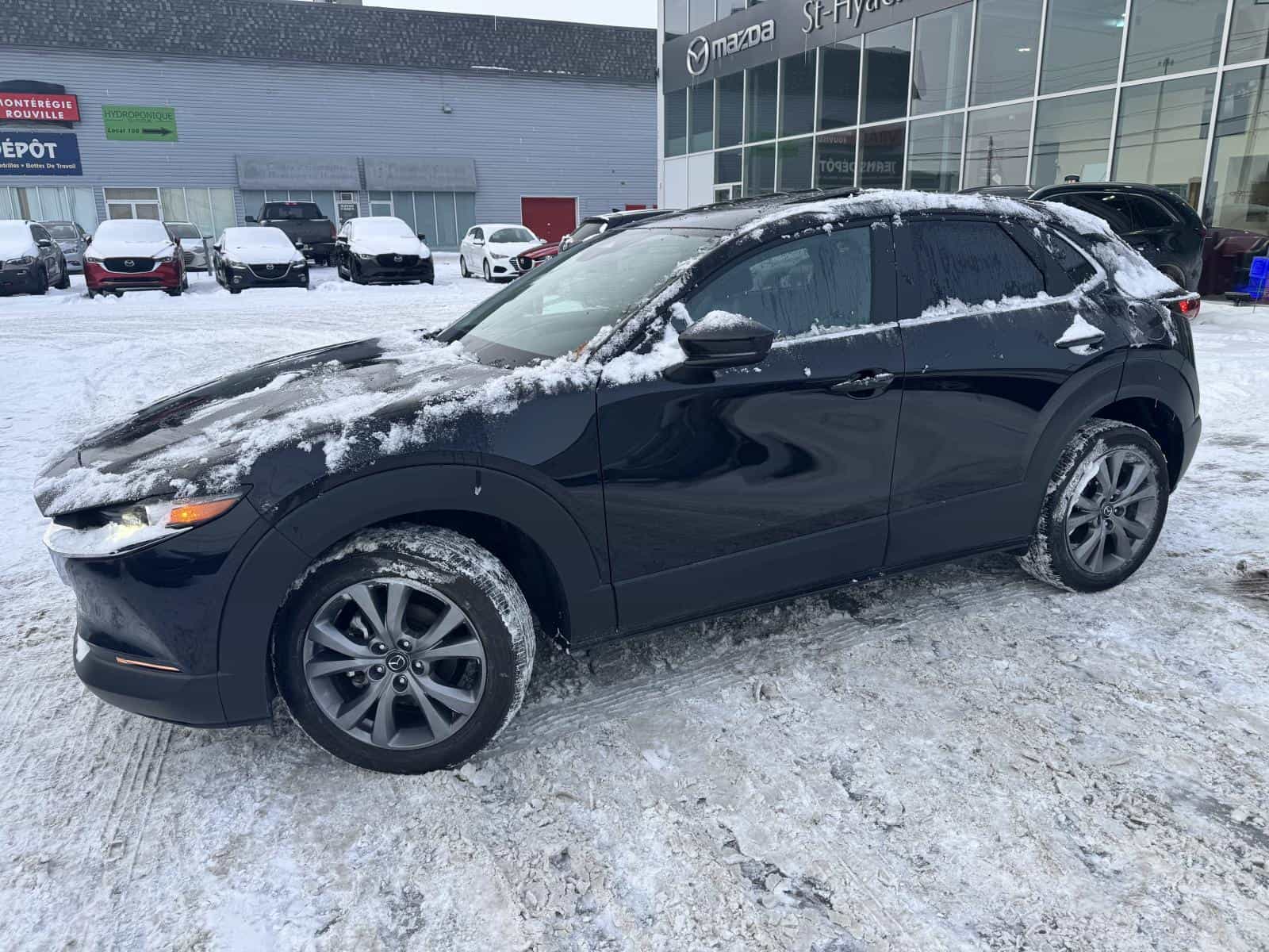 2025 Mazda CX-30 GS - Image 3