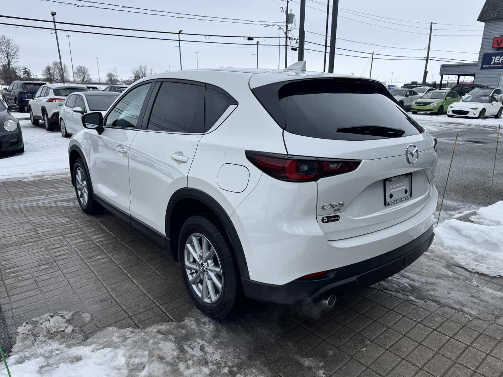 2023 Mazda CX-5 GS - Image 5