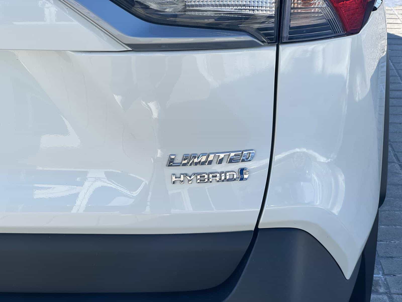 2021 Toyota Rav4 Limited Hybrid - Image 7