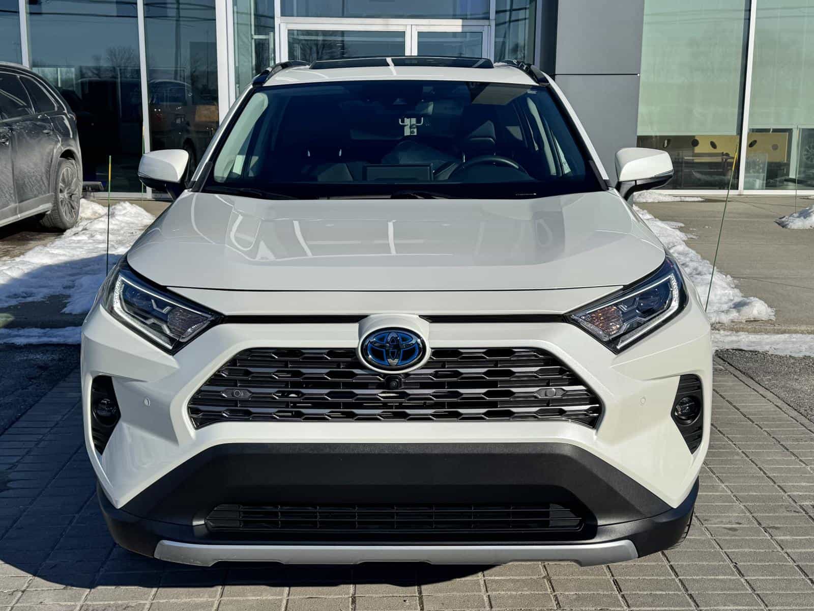 2021 Toyota Rav4 Limited Hybrid - Image 12