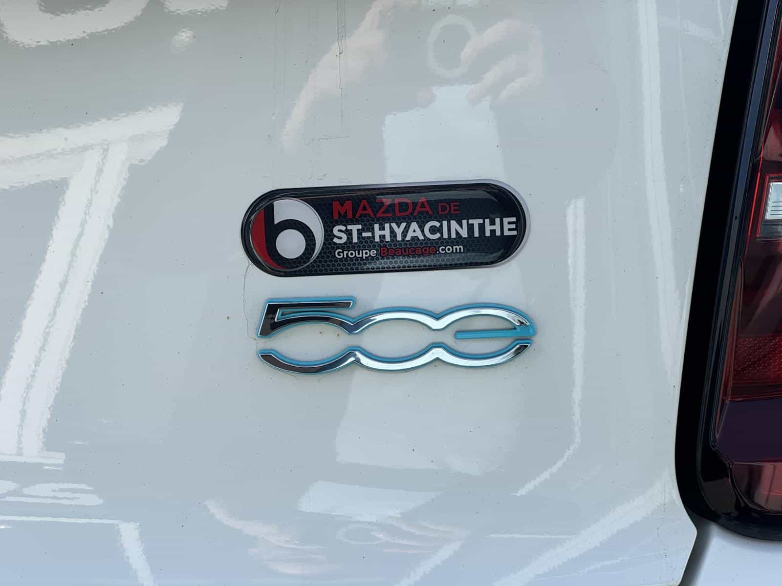 2024 Fiat 500E (RED) Edition - Image 7