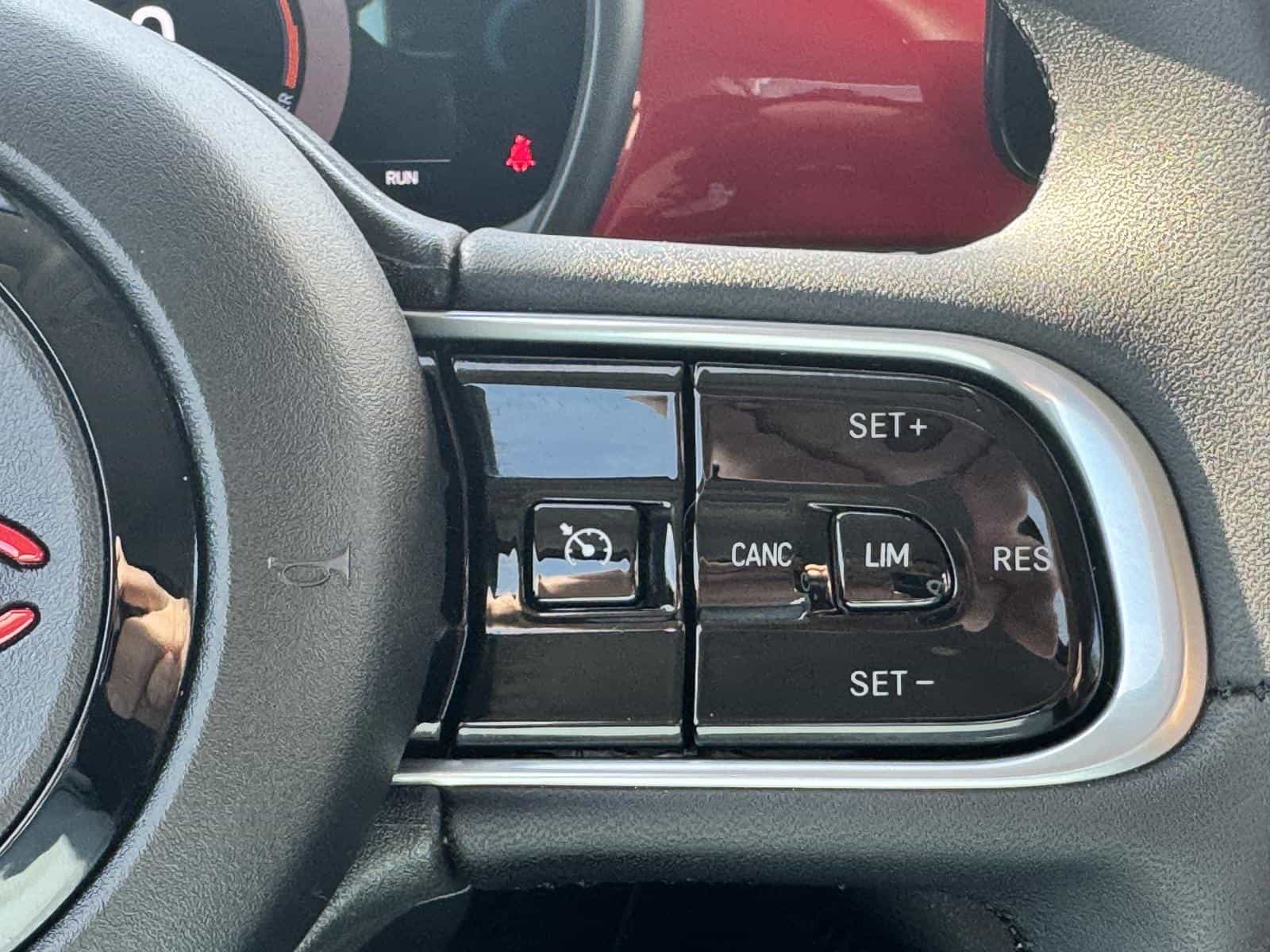 2024 Fiat 500E (RED) Edition - Image 19