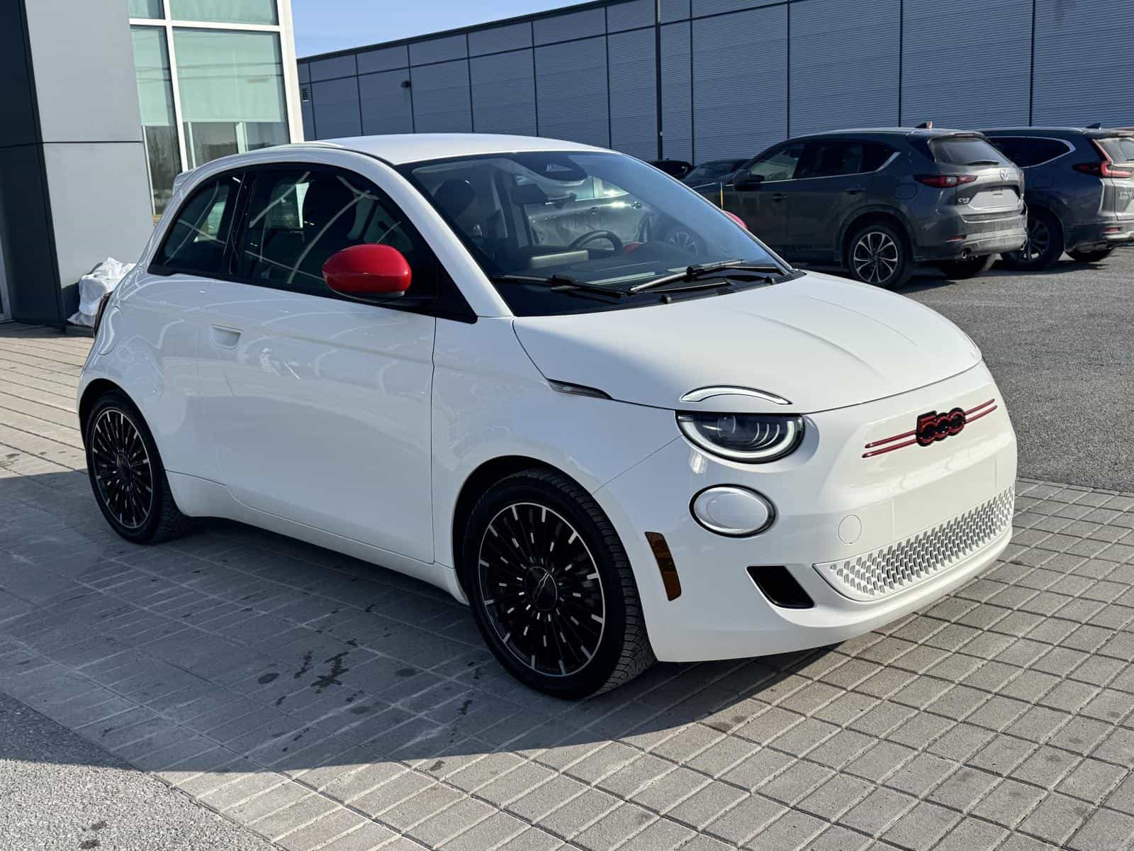 2024 Fiat 500E (RED) Edition - Image 11