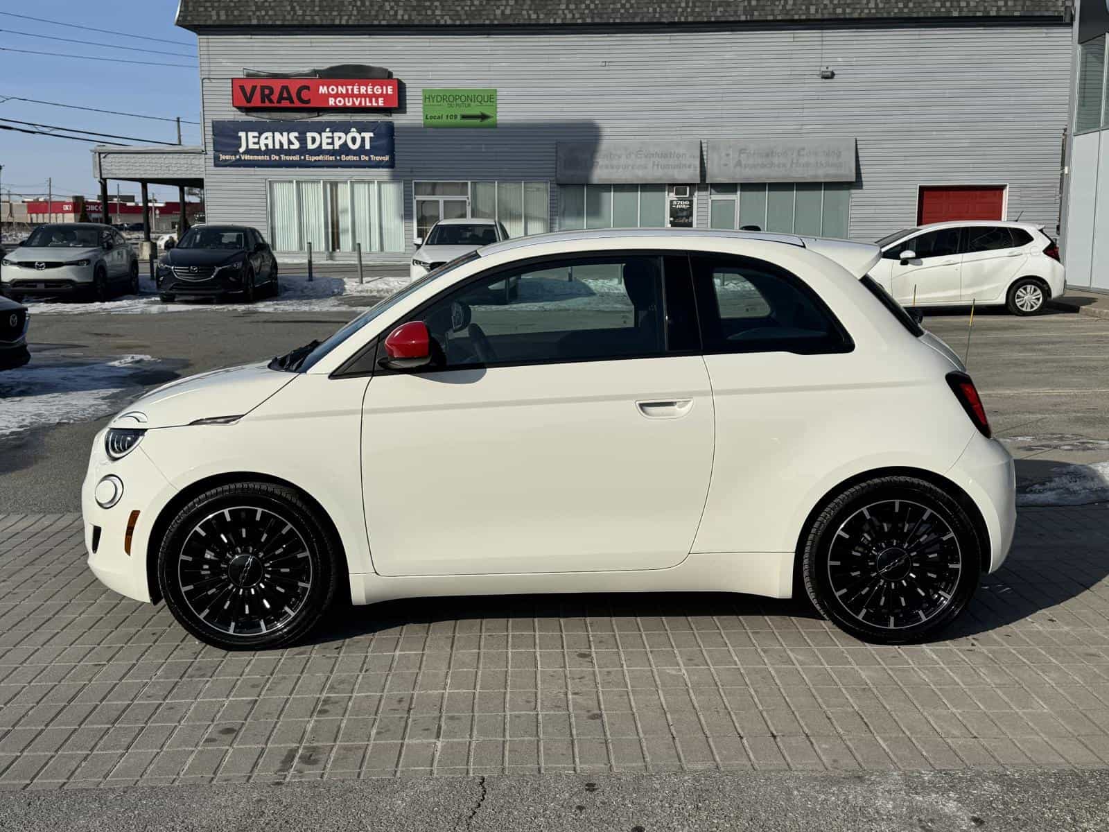 Image 4 Fiat 500E (RED) Edition 2024