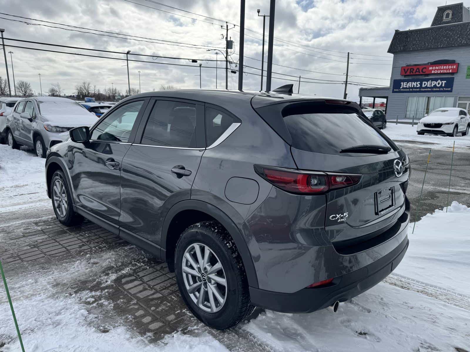 2023 Mazda CX-5 GS - Image 5