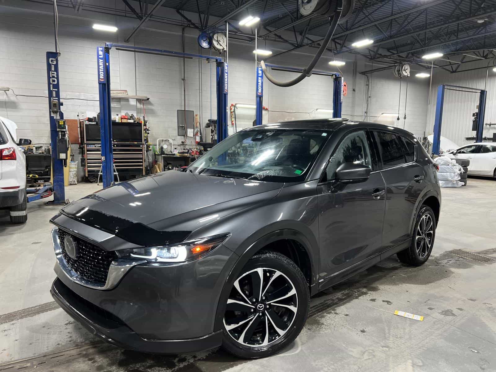 2022 Mazda CX-5 GT - Image 5