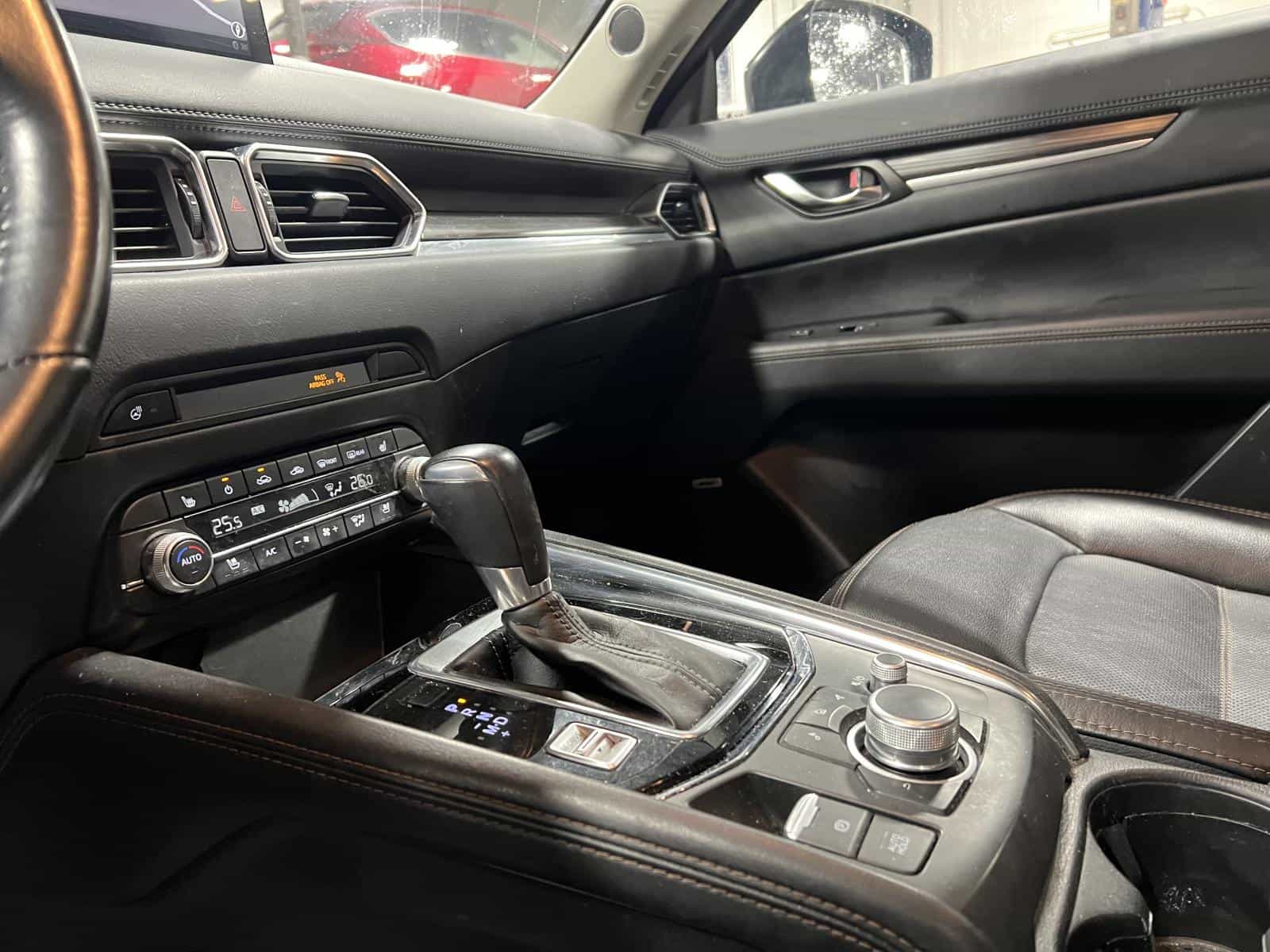 2022 Mazda CX-5 GT - Image 11