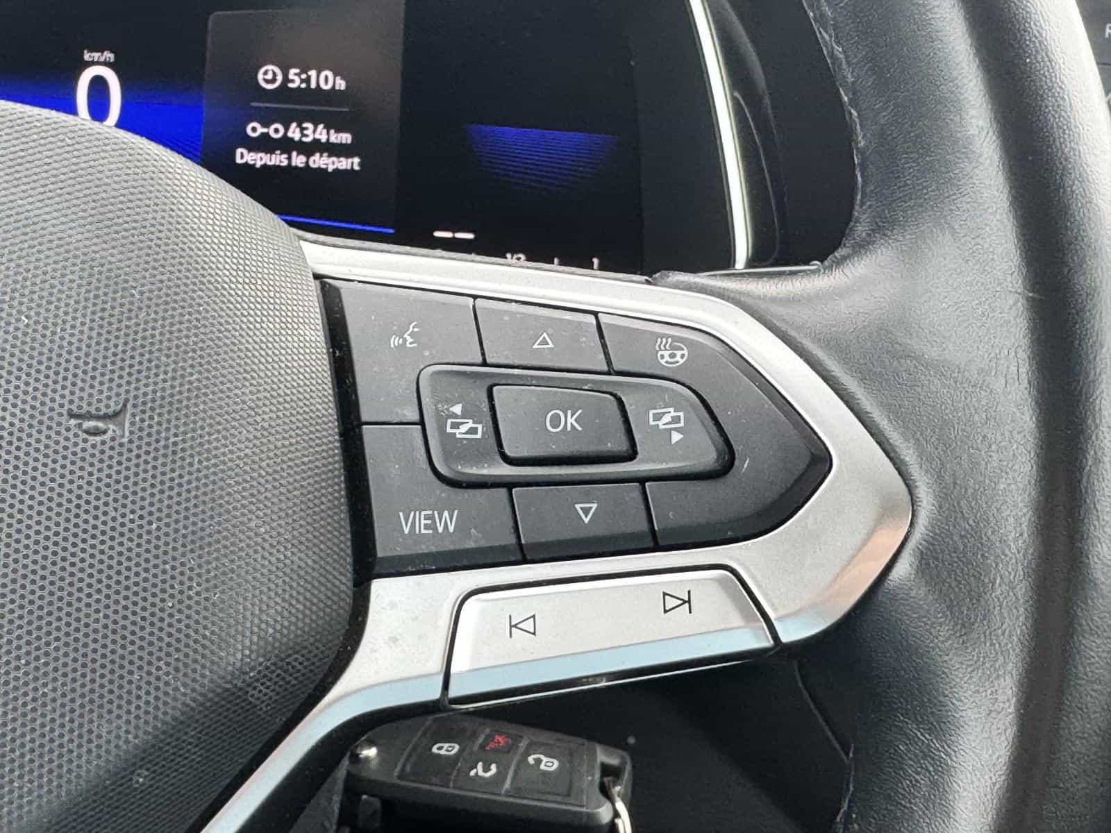 2022 Volkswagen Jetta Trendline - Image 16