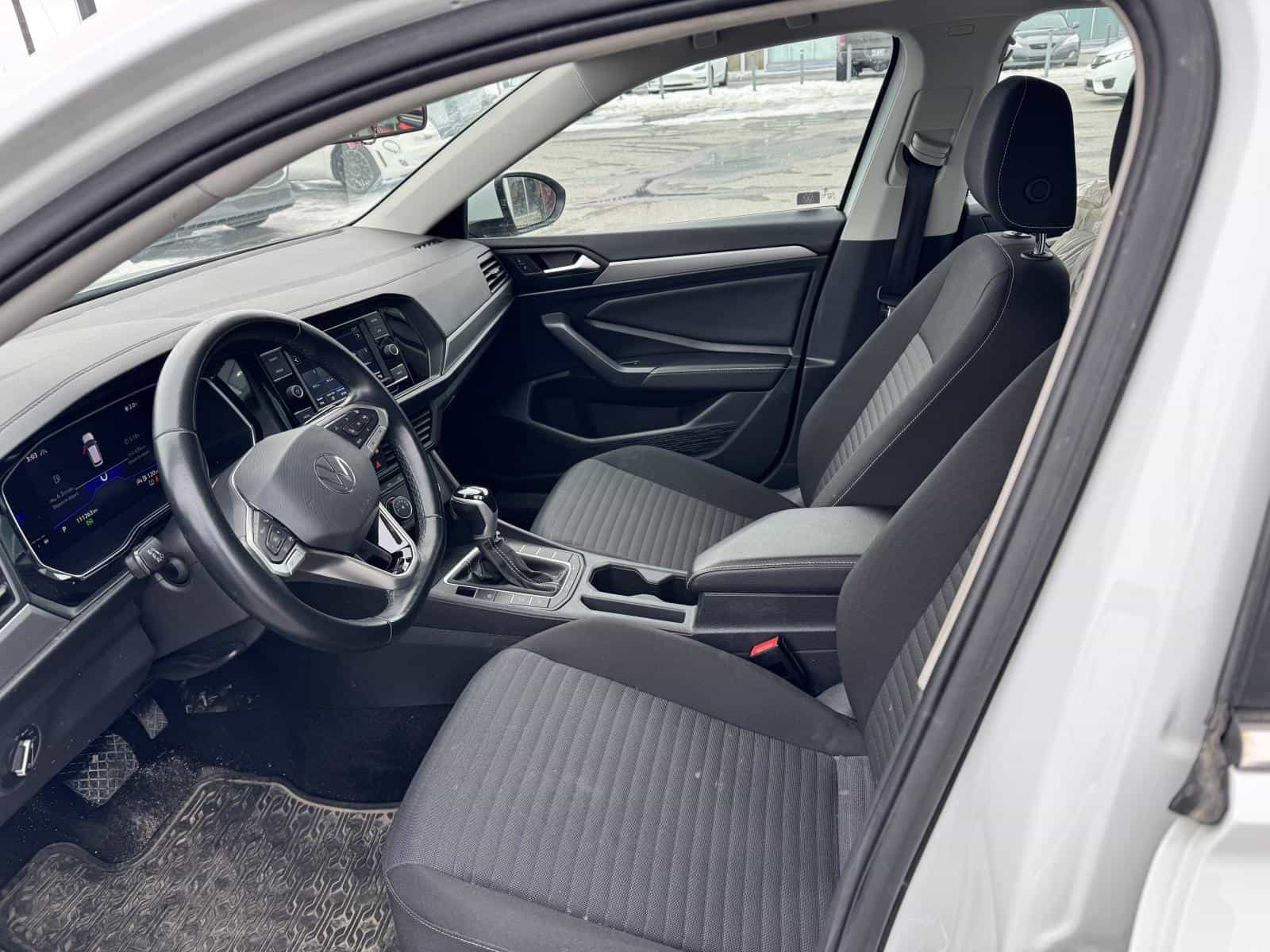 Image 14 Volkswagen Jetta Trendline 2022