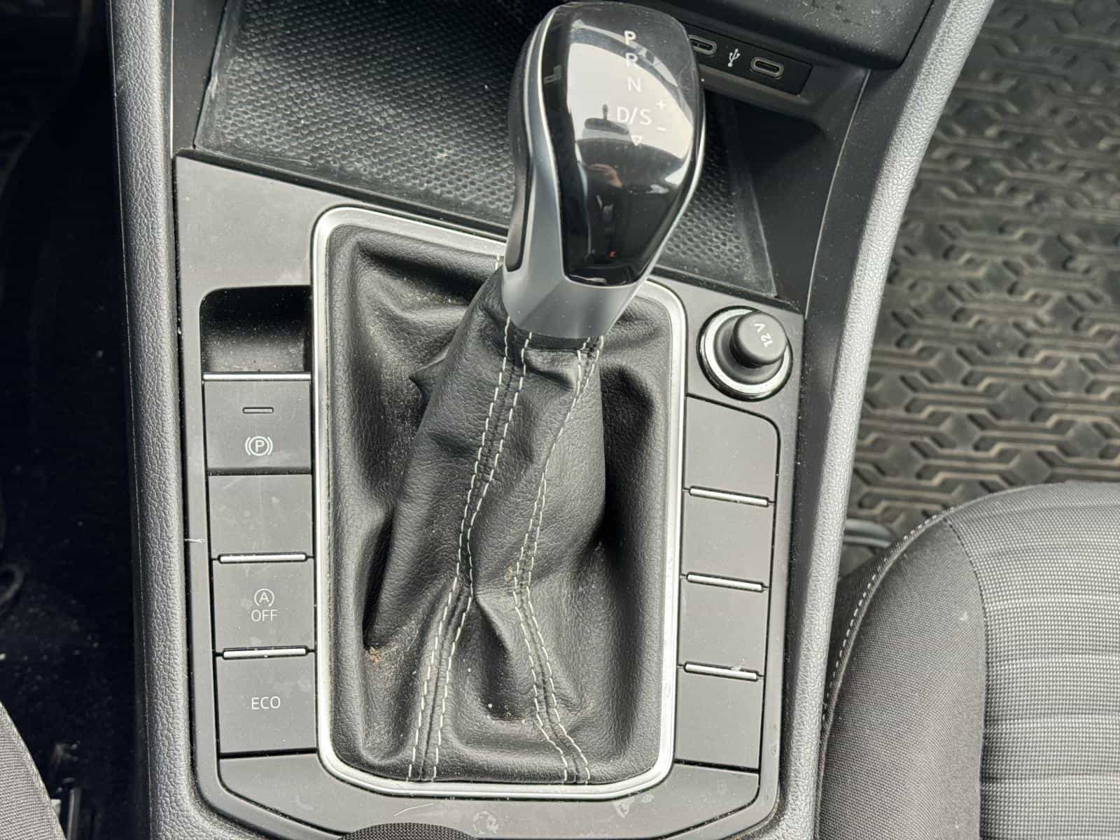 Image 21 Volkswagen Jetta Trendline 2022