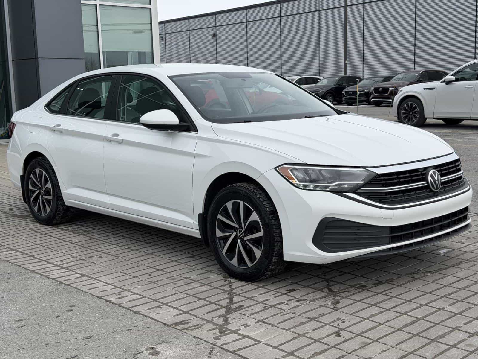 2022 Volkswagen Jetta Trendline - Image 10