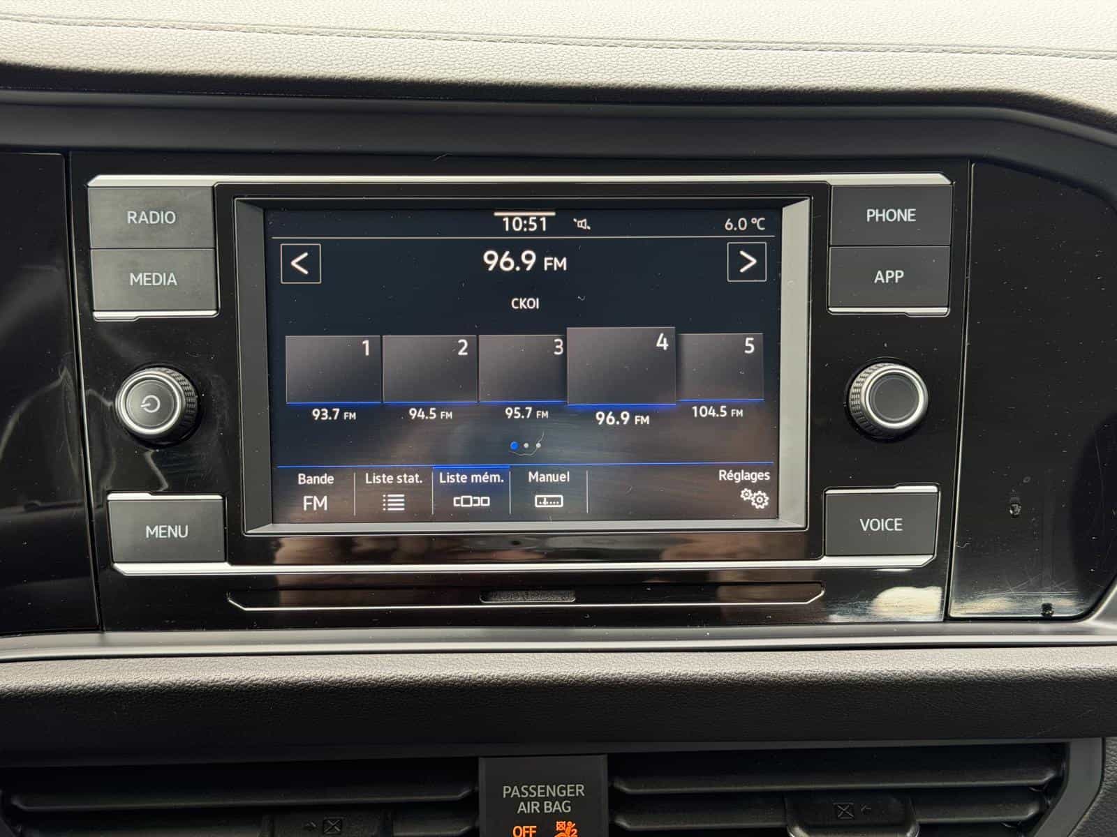 2022 Volkswagen Jetta Trendline - Image 19