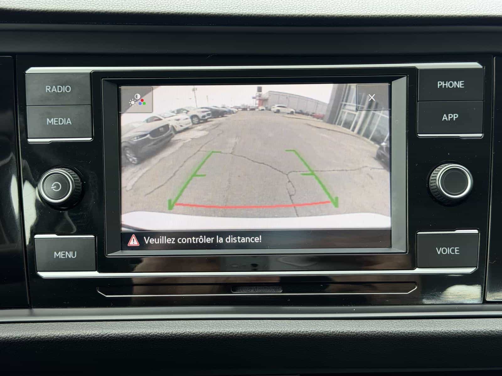 2022 Volkswagen Jetta Trendline - Image 23