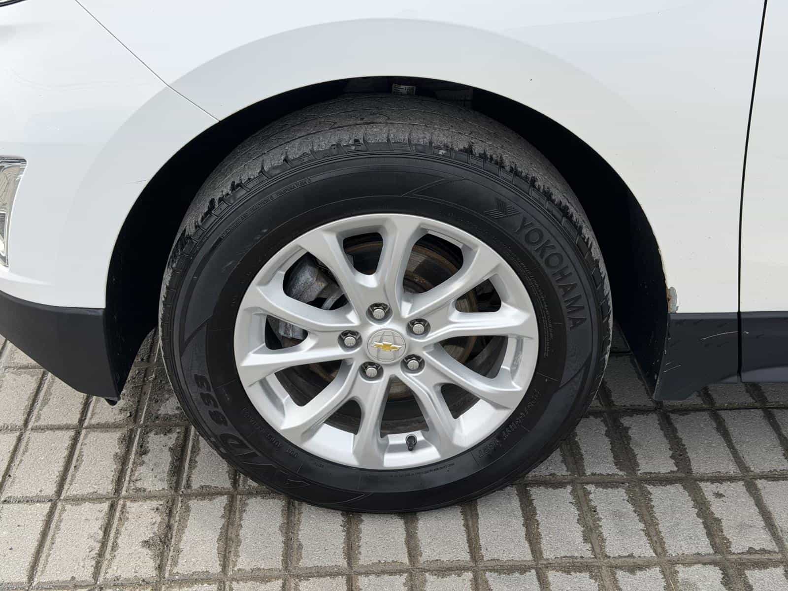 2018 Chevrolet Equinox LT - Image 13