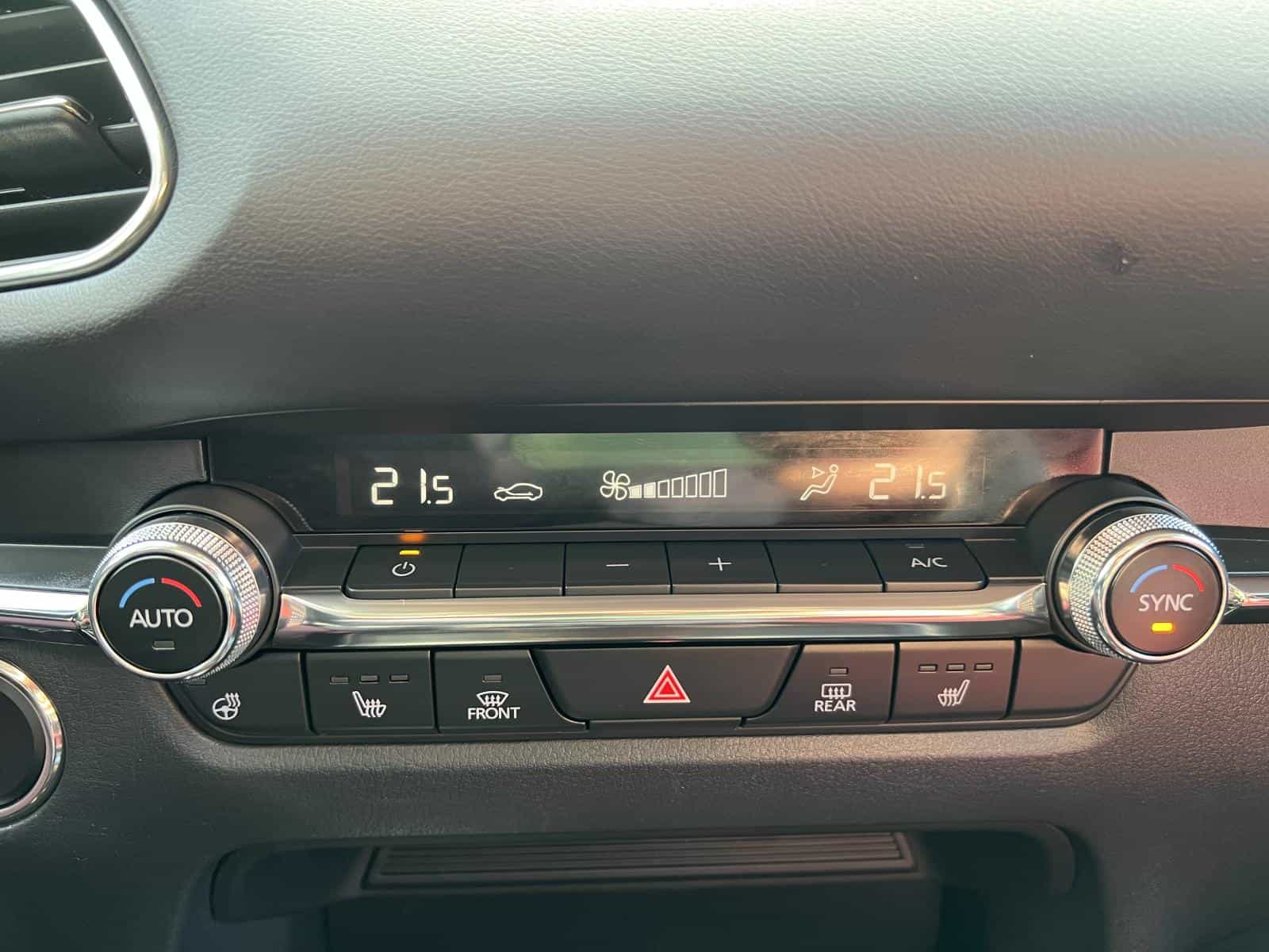 2023 Mazda CX-30 GT - Image 21