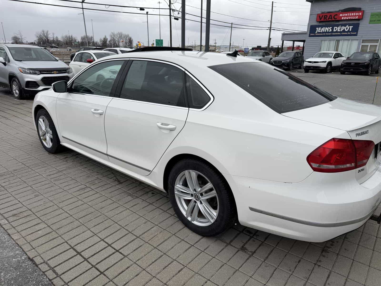 Image 4 Volkswagen Passat Comfortline 2014
