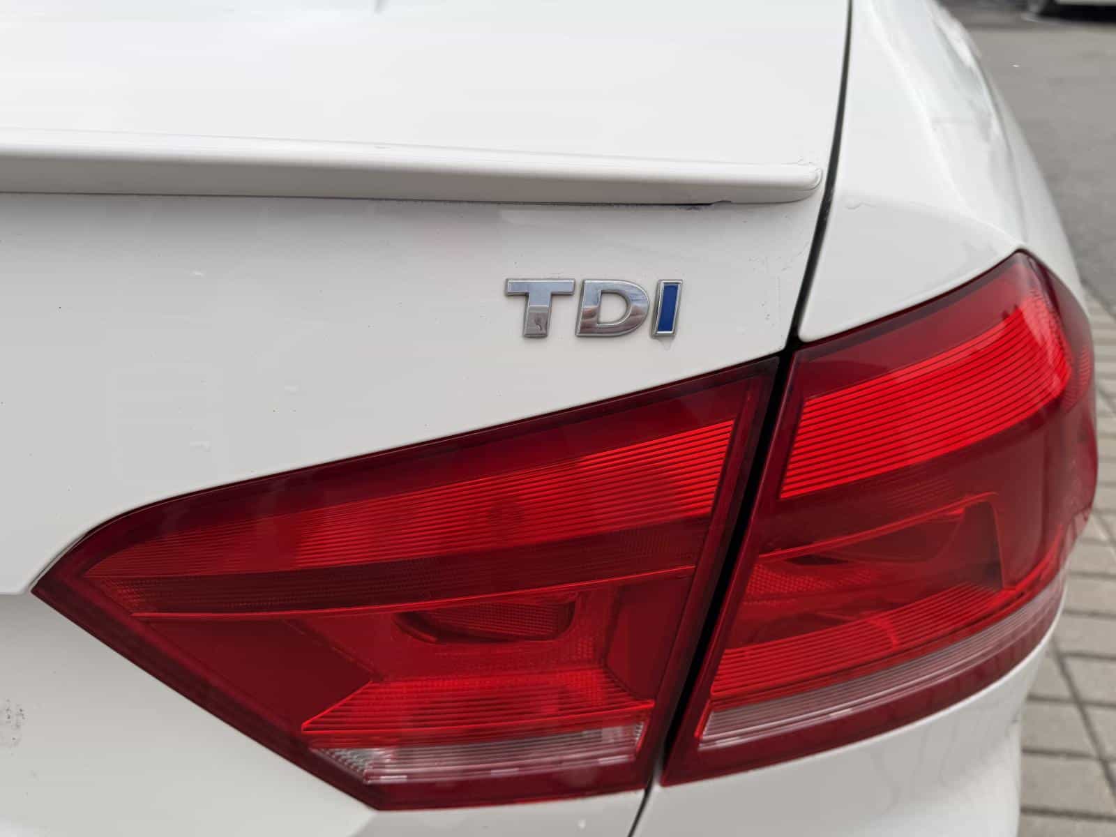 2014 Volkswagen Passat Comfortline - Image 5