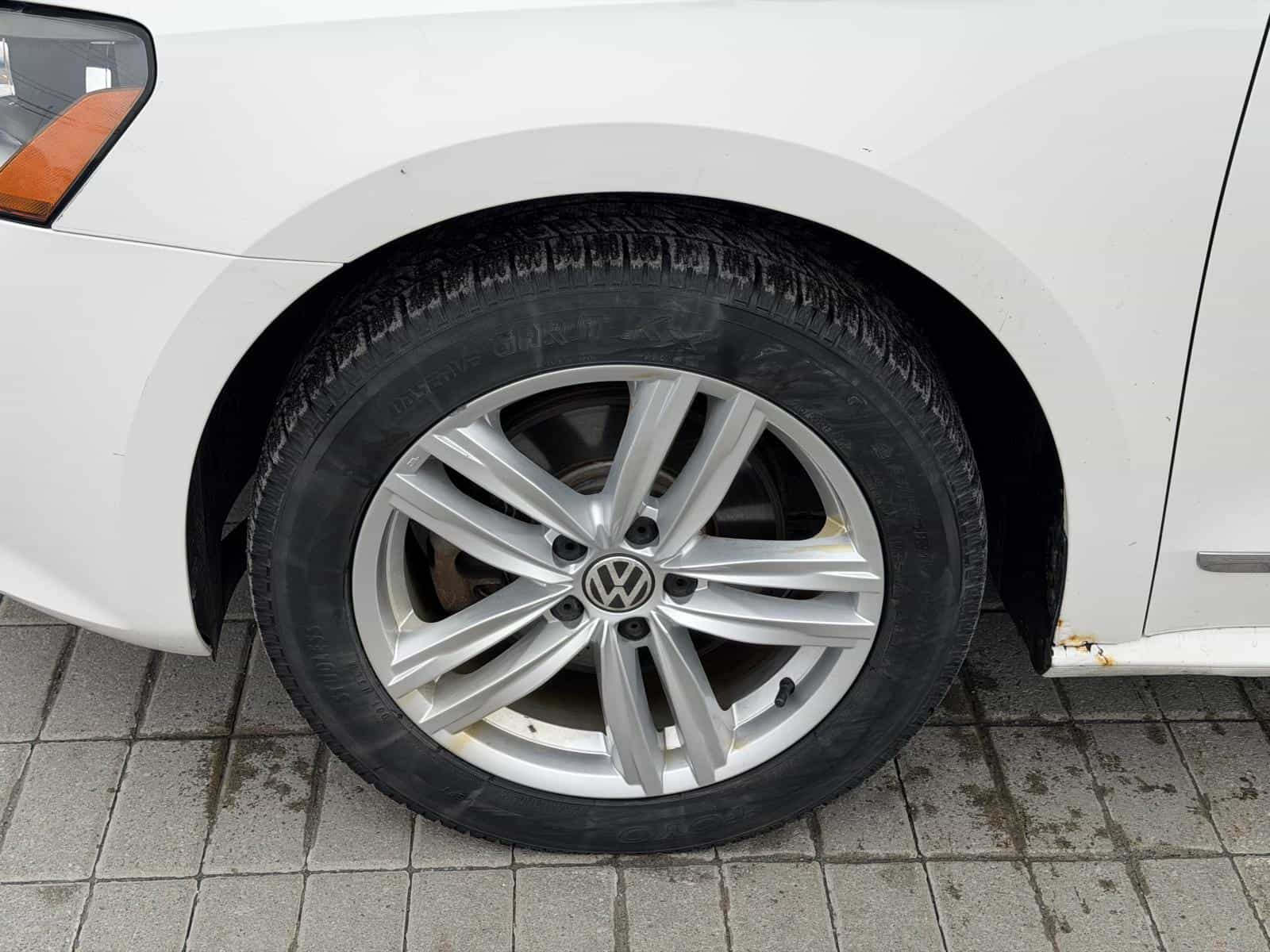 2014 Volkswagen Passat Comfortline - Image 10