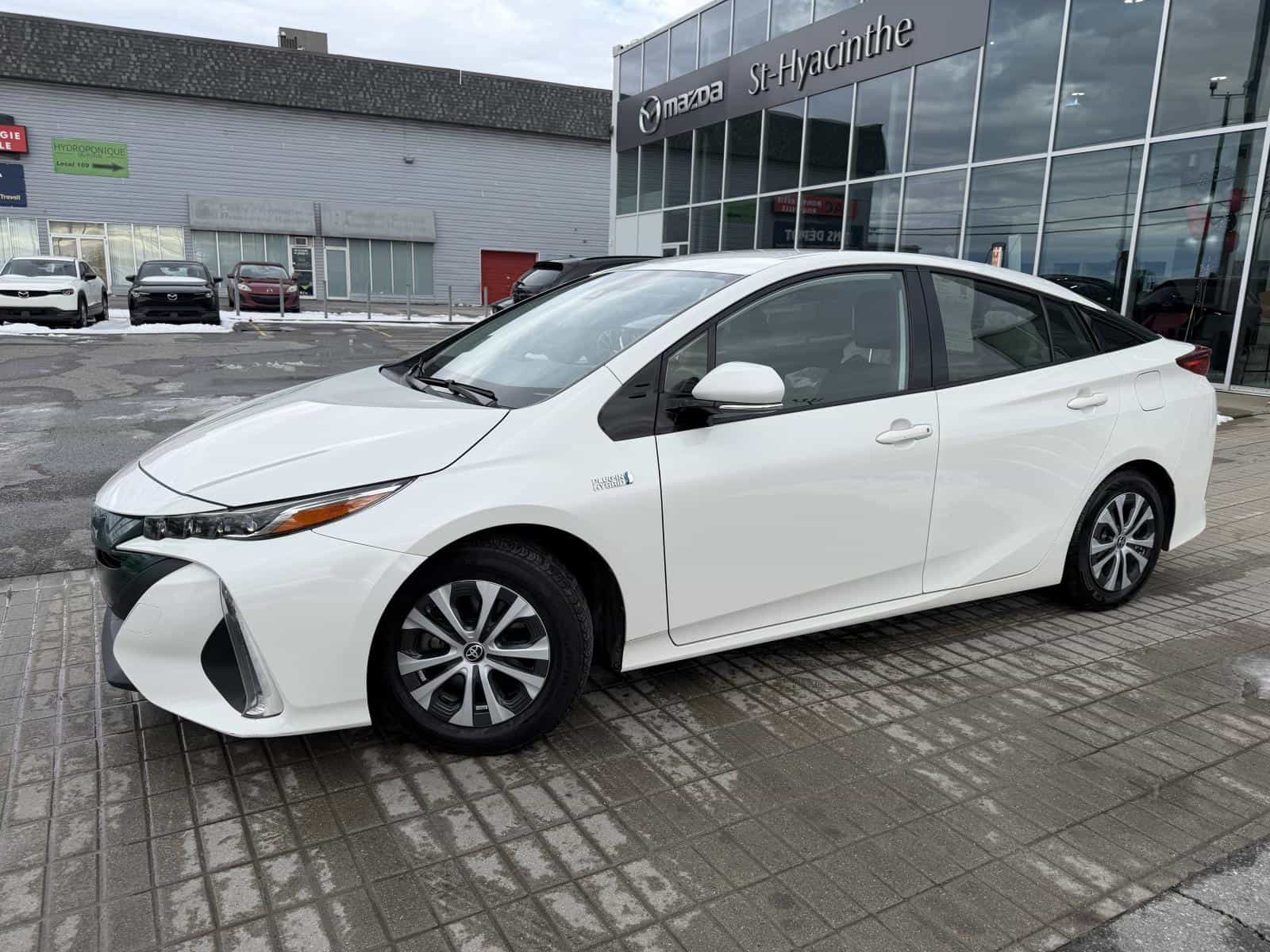 2020 Toyota Prius Prime Base - Image 3