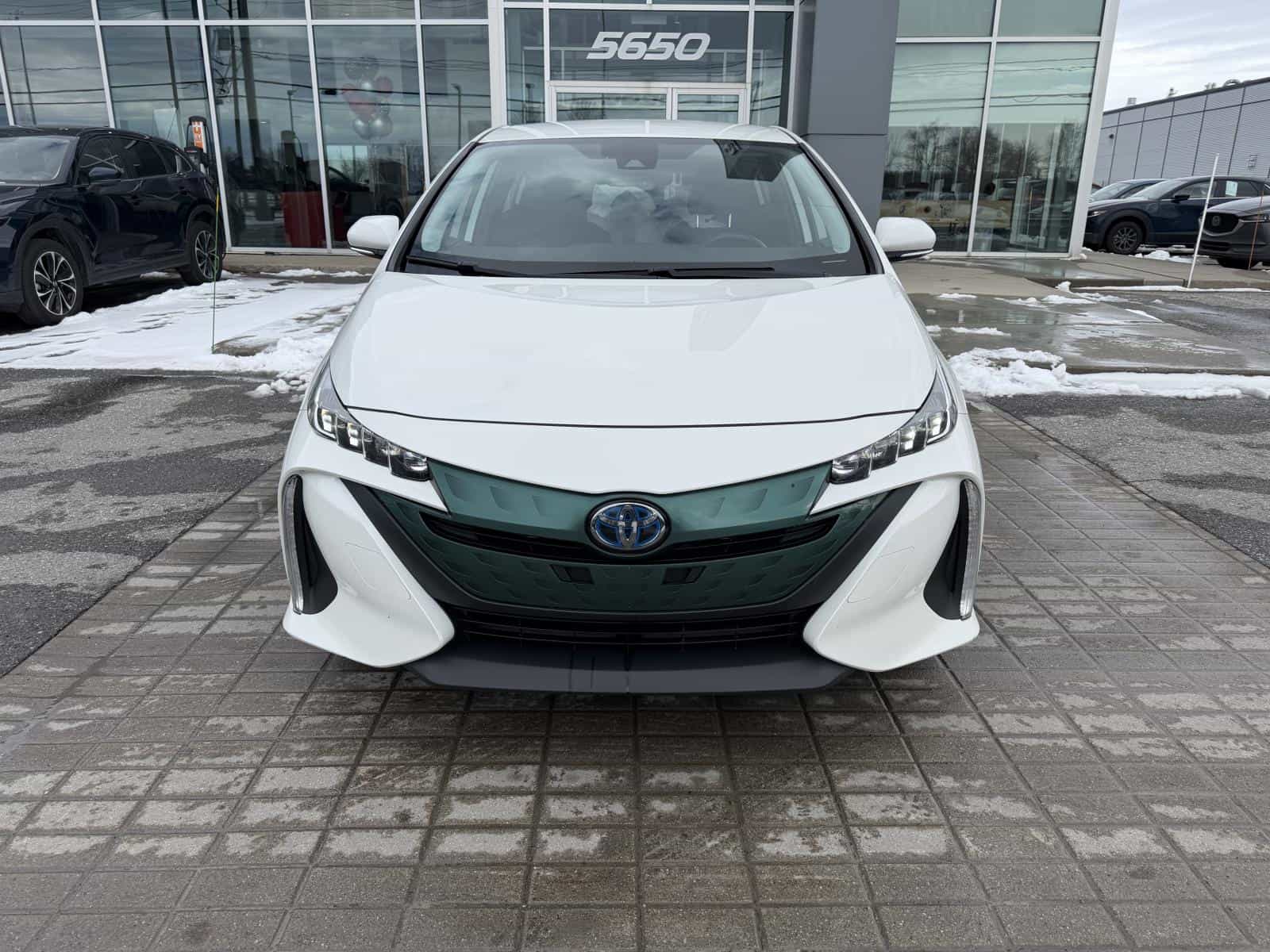 2020 Toyota Prius Prime Base - Image 11