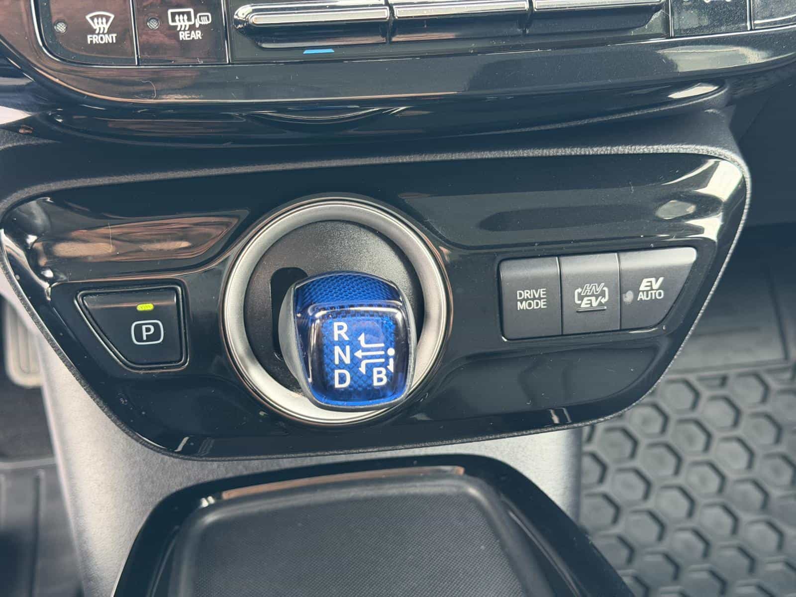 2020 Toyota Prius Prime Base - Image 24