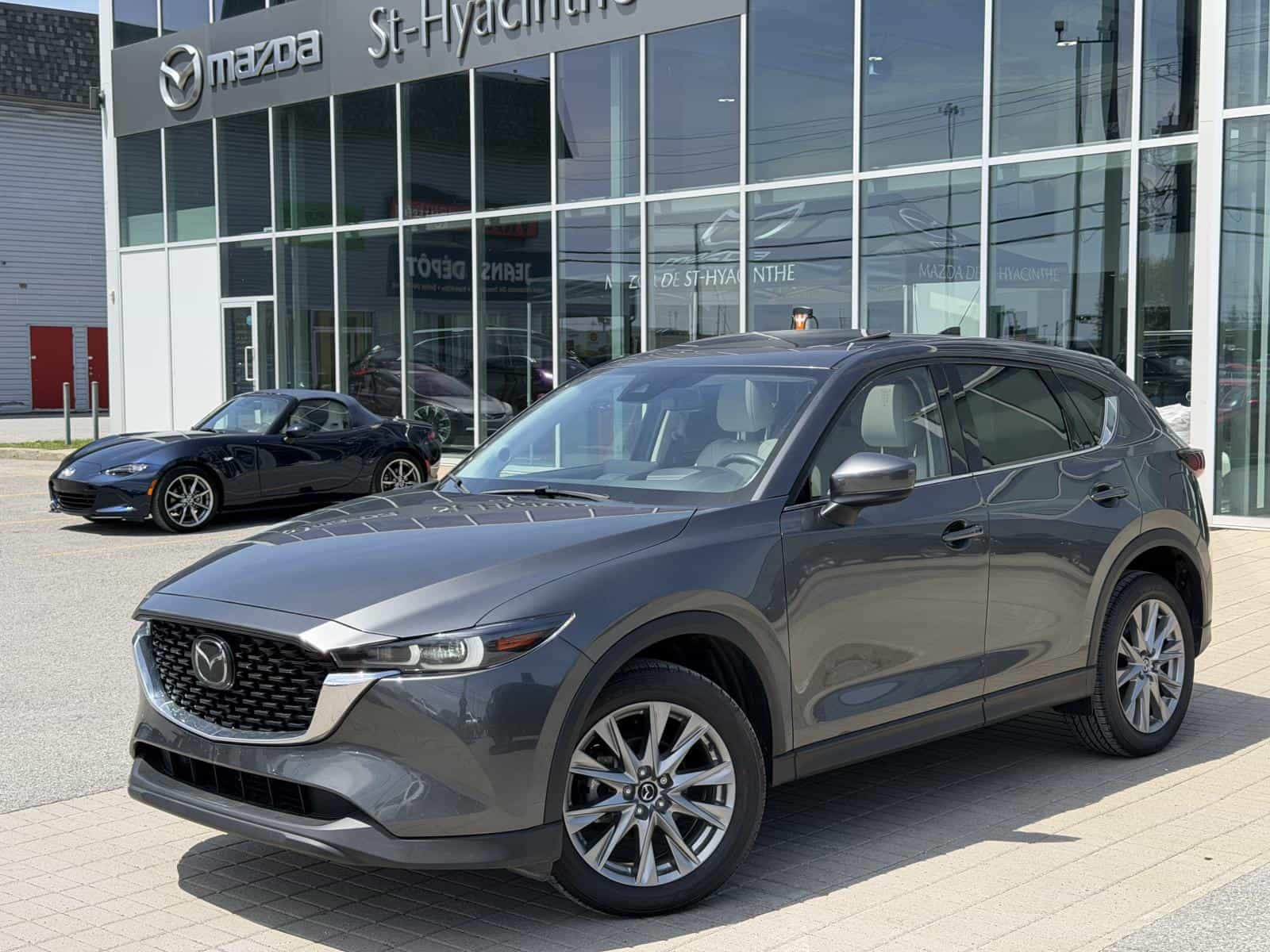 2023 Mazda CX-5 GT - Image 1
