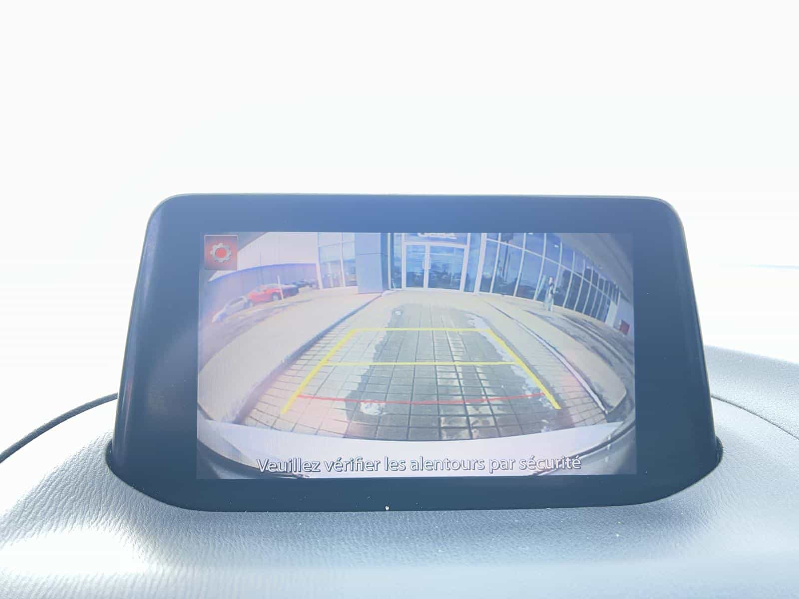 2018 Mazda Mazda3 SE - Image 24