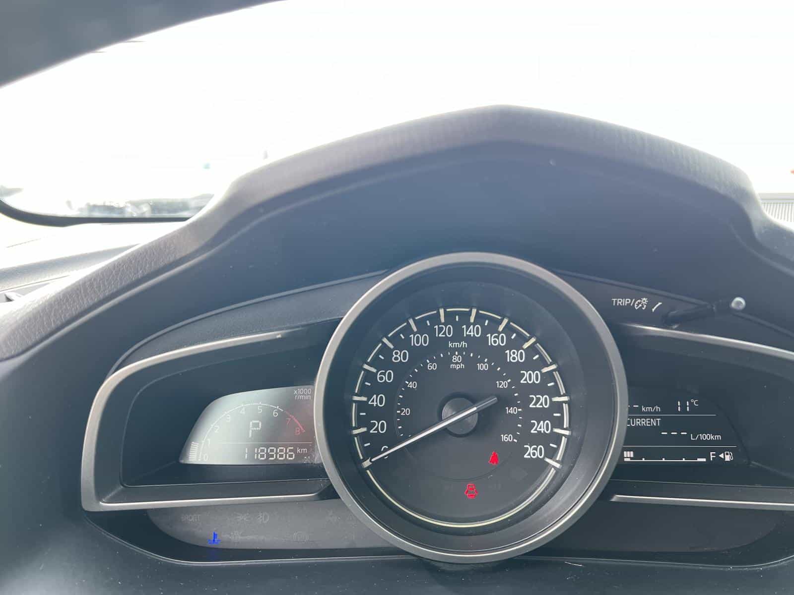 2018 Mazda Mazda3 SE - Image 25