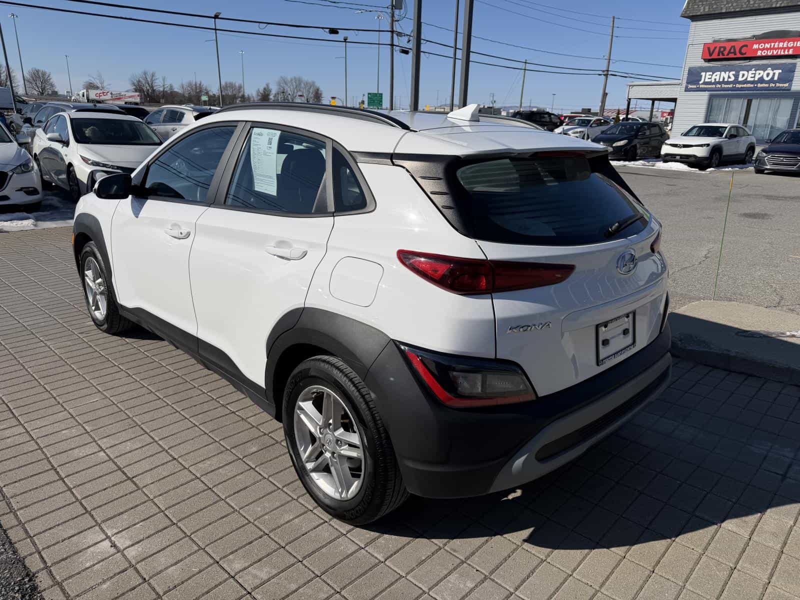 Image 5 Hyundai Kona Essential 2023