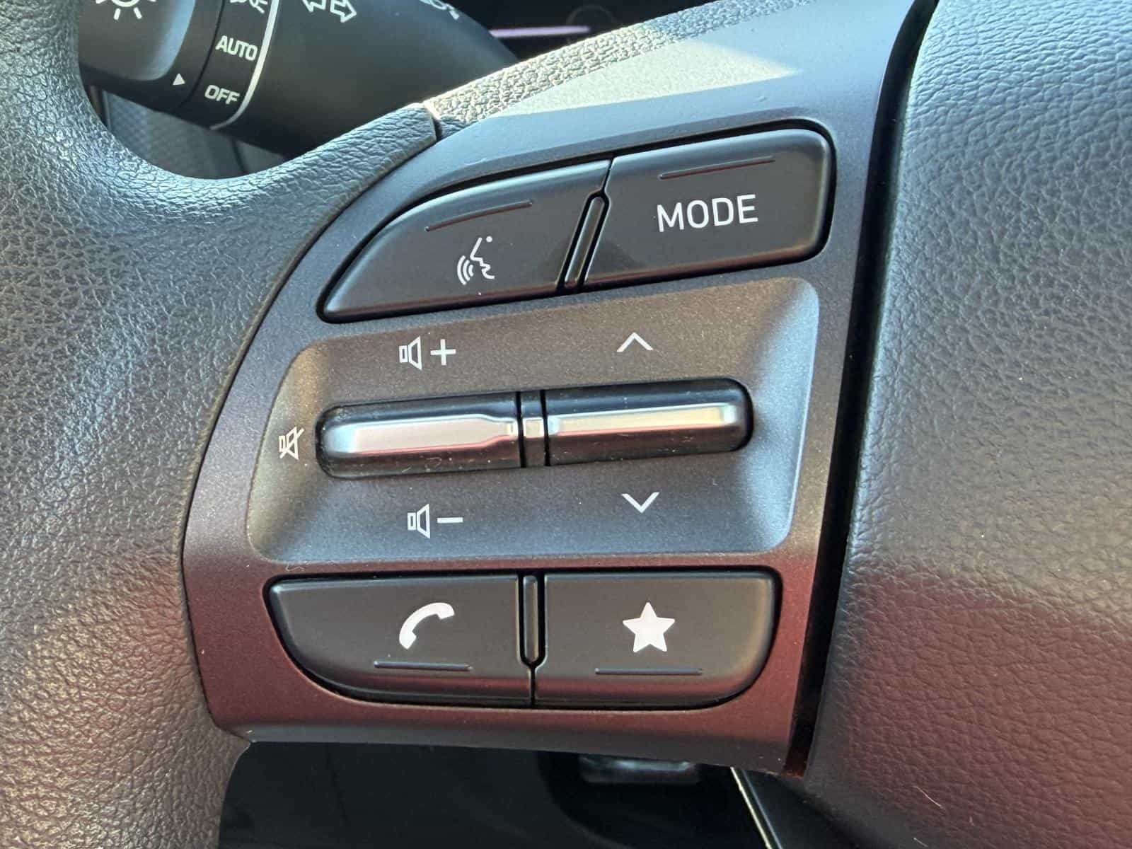 2023 Hyundai Kona Essential - Image 17