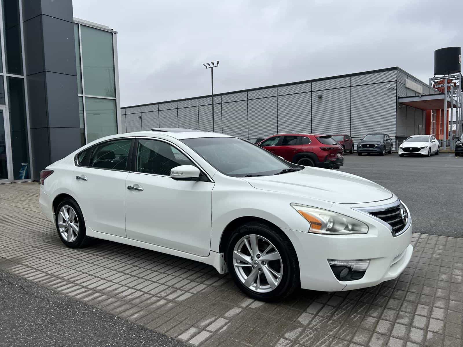 Image 9 Nissan Altima SL 2014