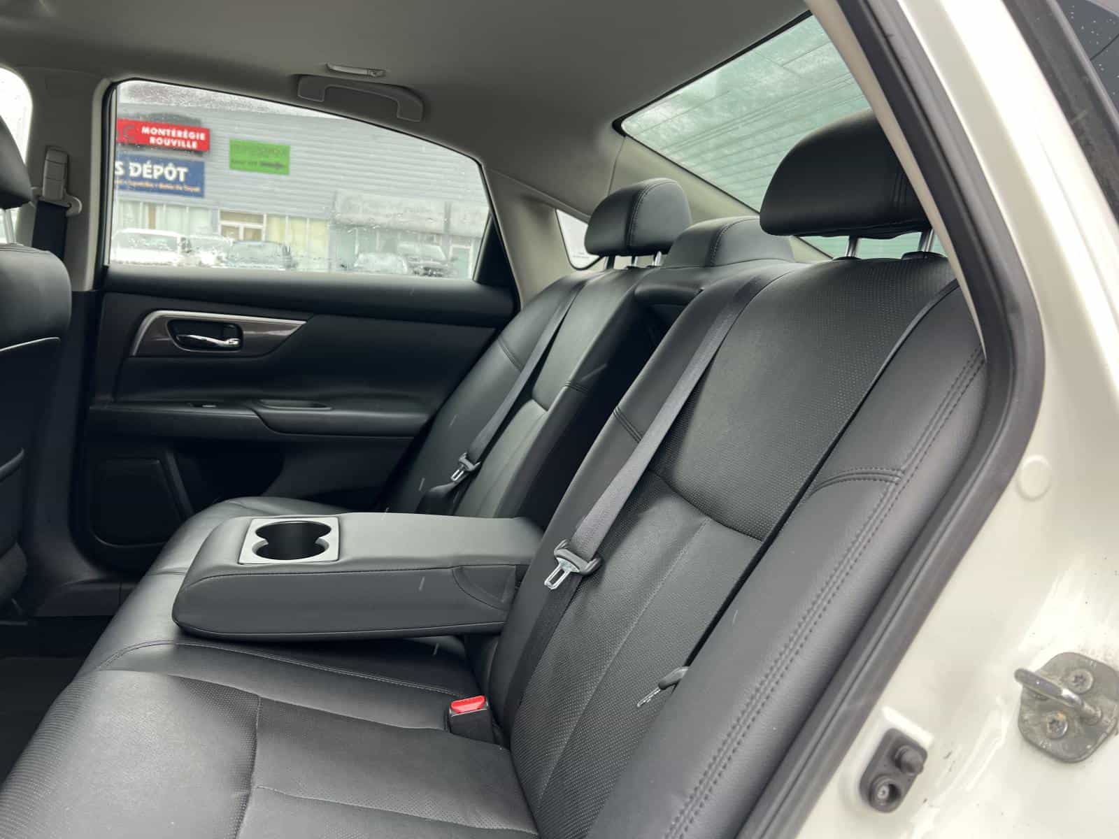 Image 16 Nissan Altima SL 2014