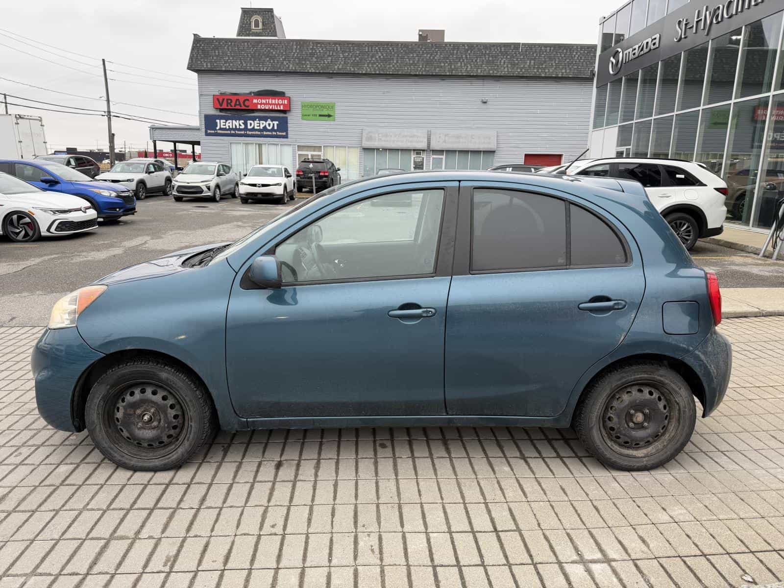 Image 4 Nissan Micra SV 2015