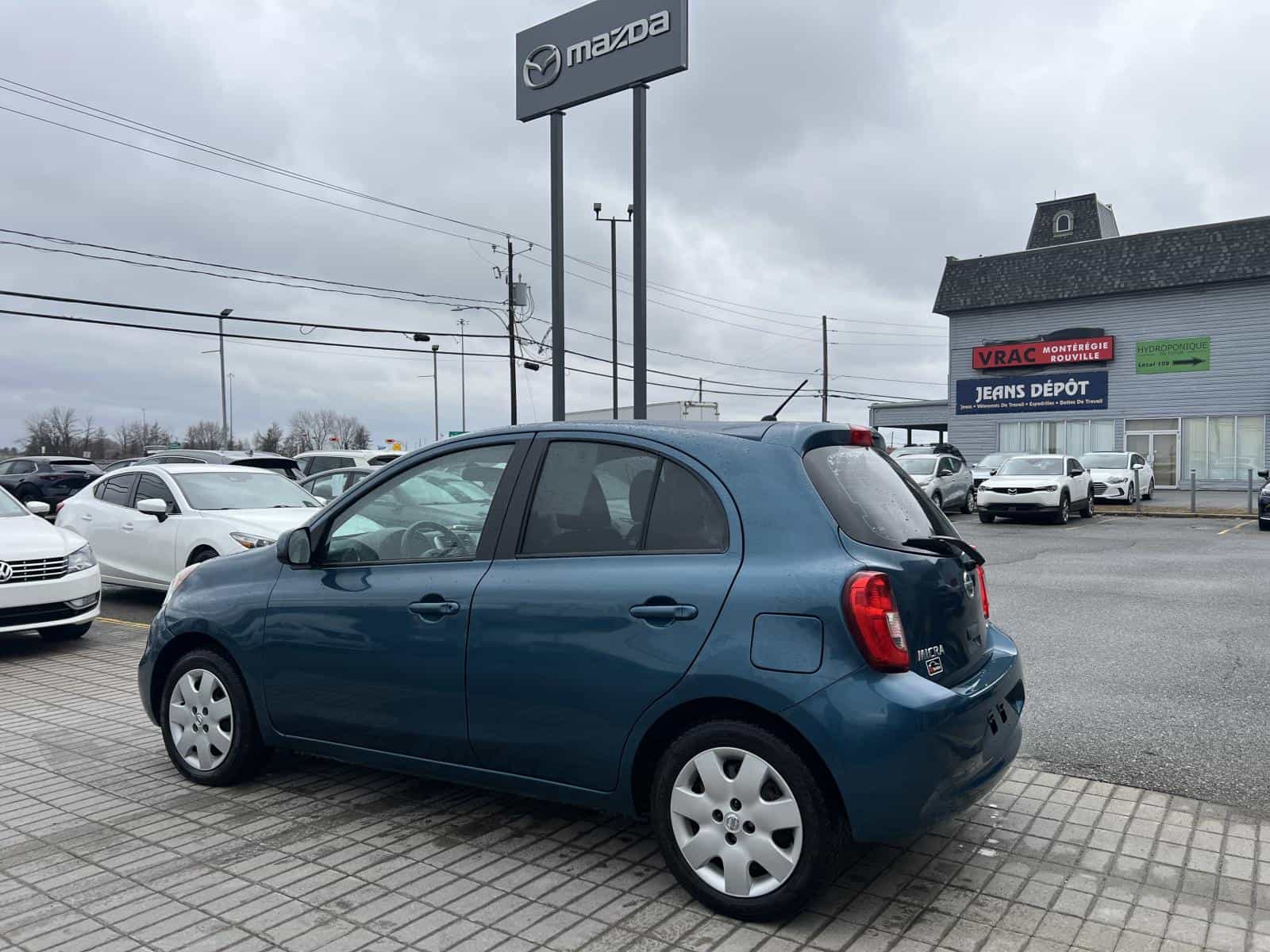 Image 5 Nissan Micra SV 2015
