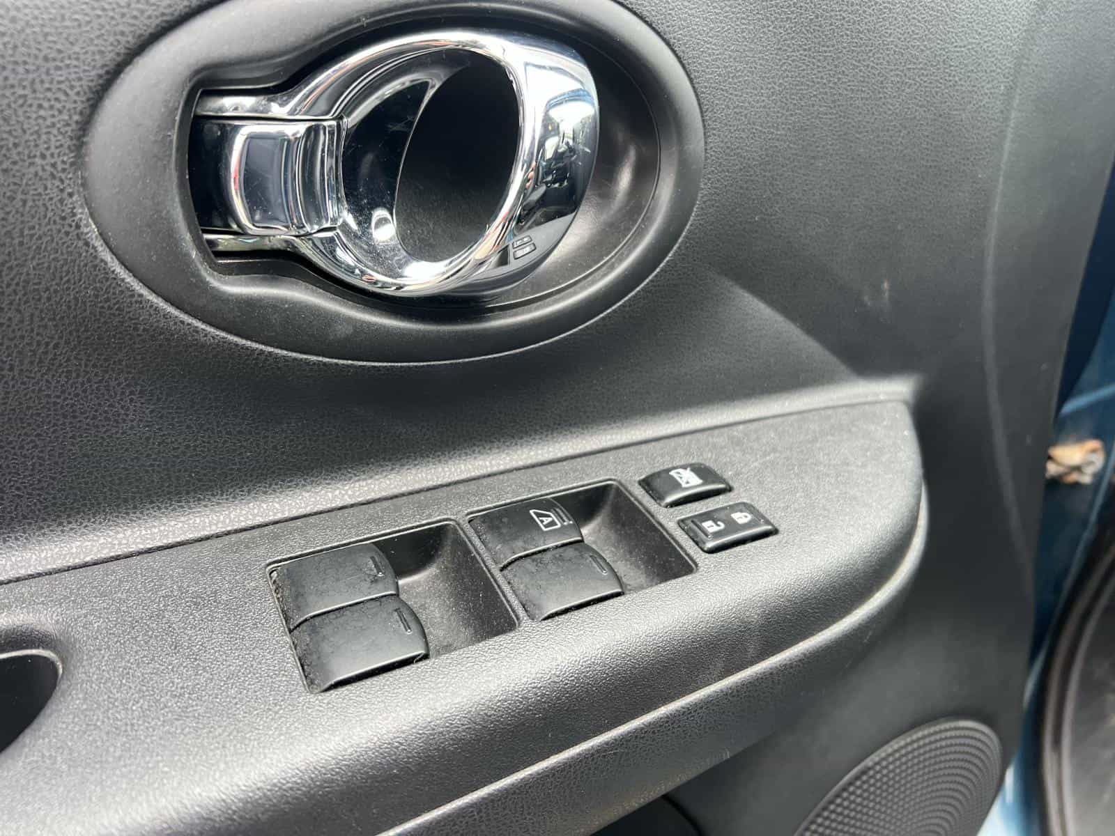 Image 15 Nissan Micra SV 2015